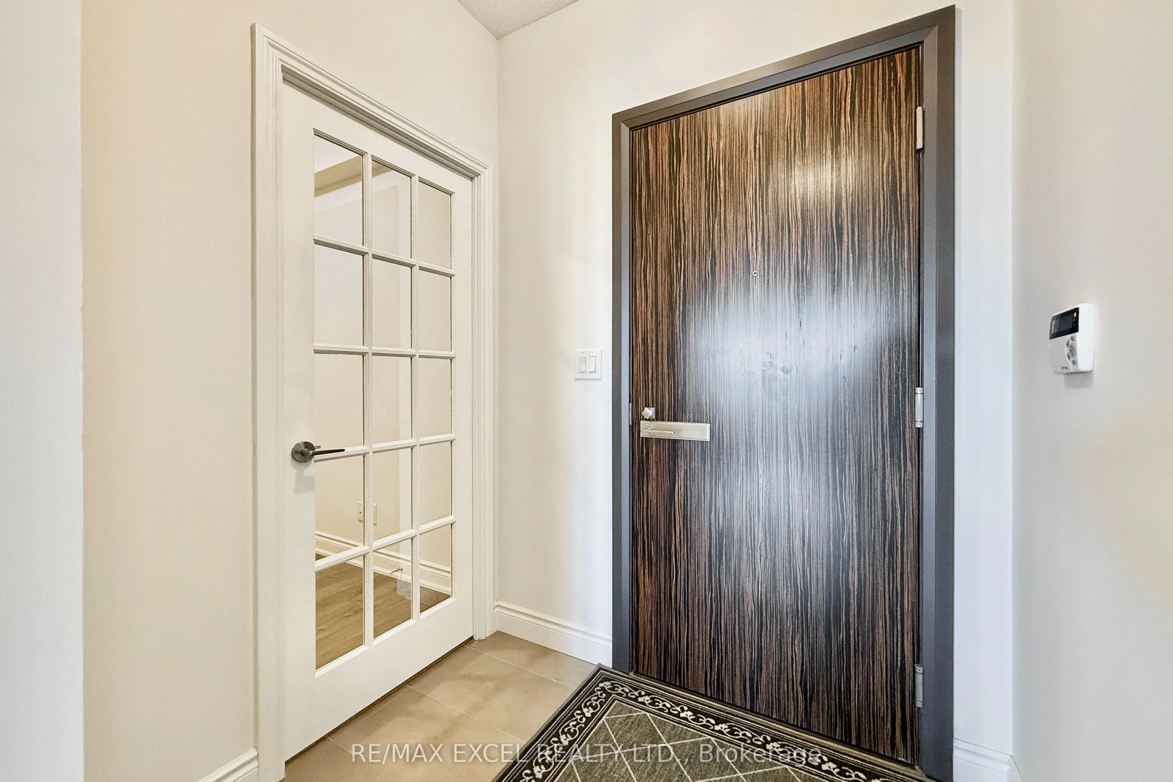 325 South Park Road, #1018