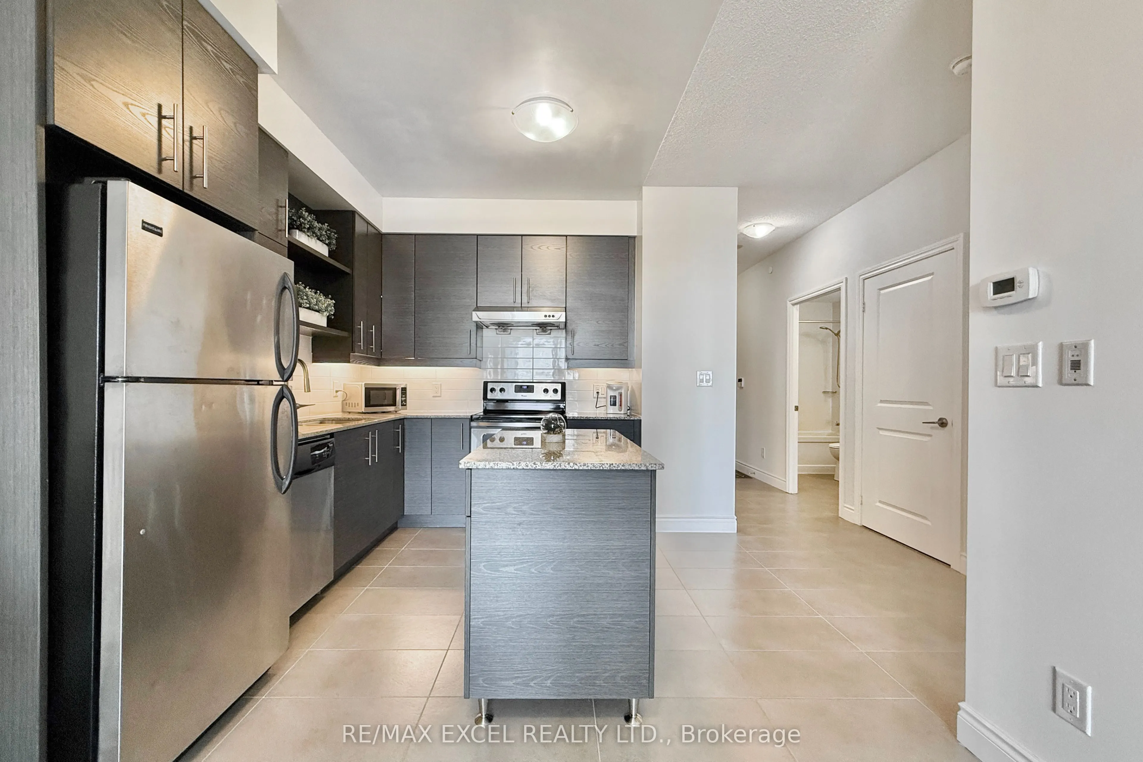 325 South Park Road, #1018