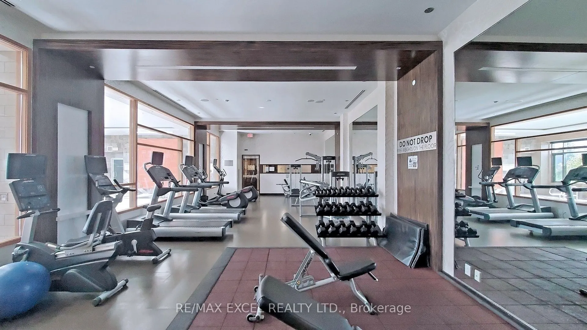 325 South Park Road, #1018