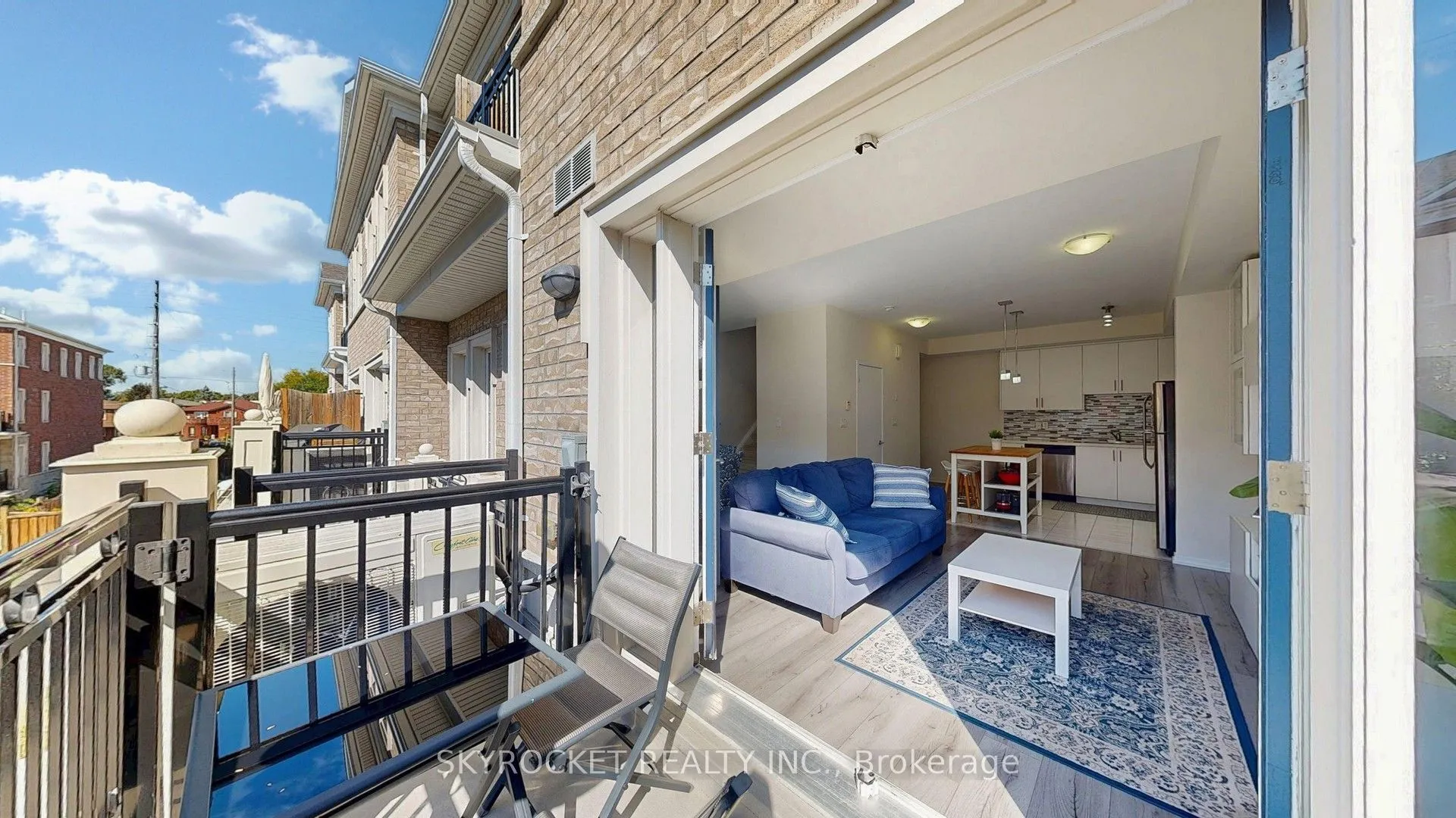 26 Bruce Street, #B18