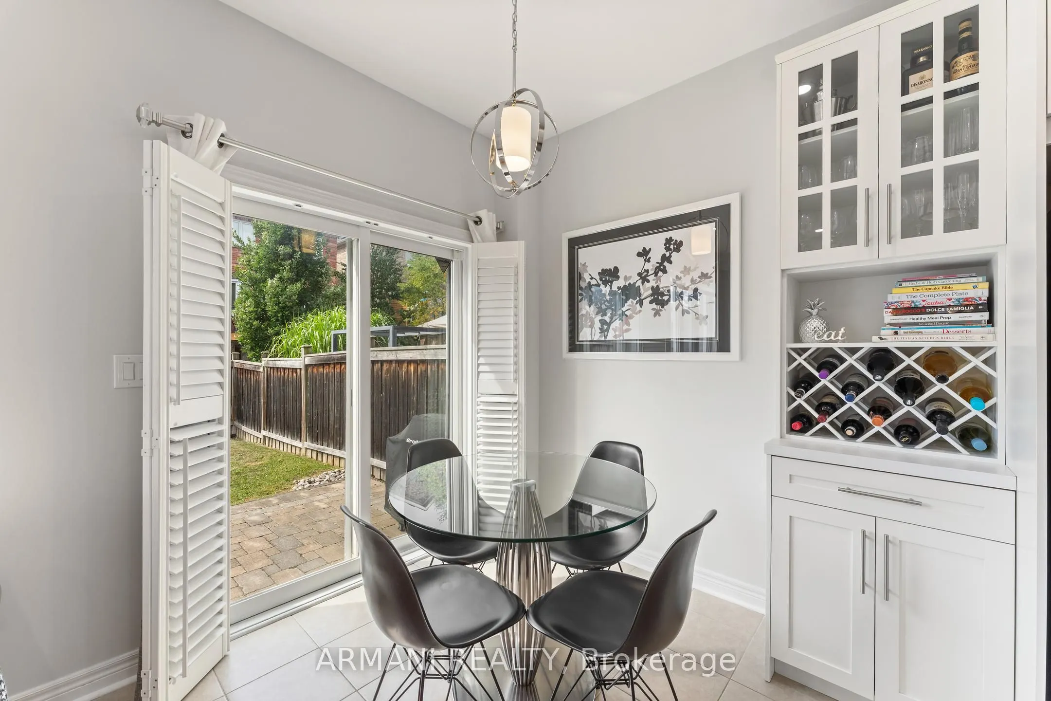 44 Alex Black Street