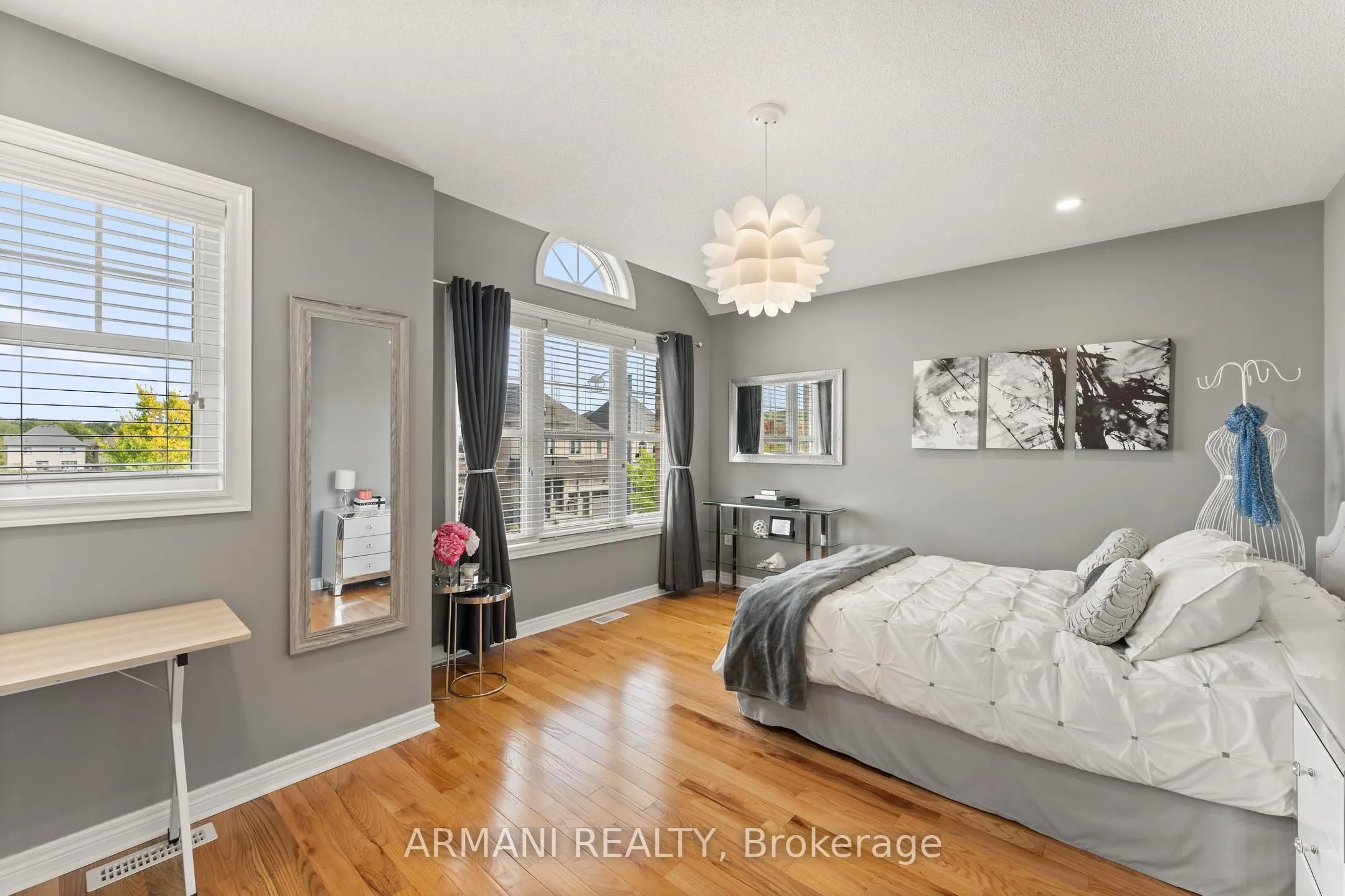 44 Alex Black Street