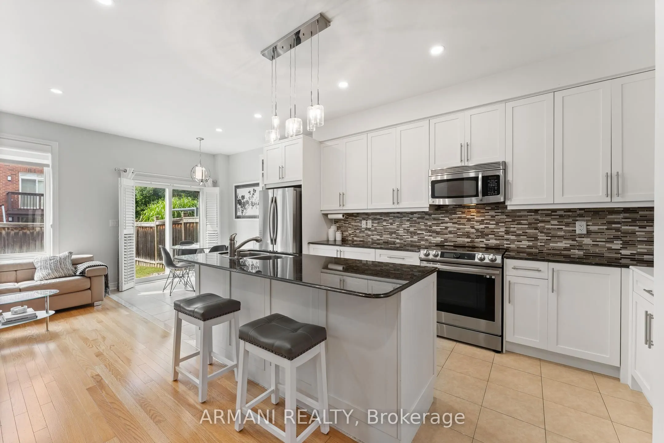 44 Alex Black Street