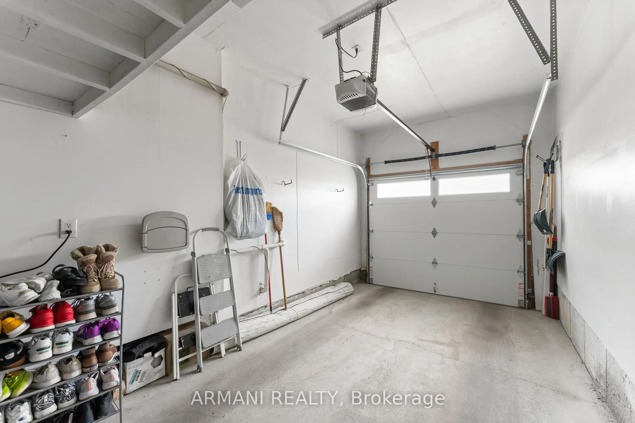 44 Alex Black Street