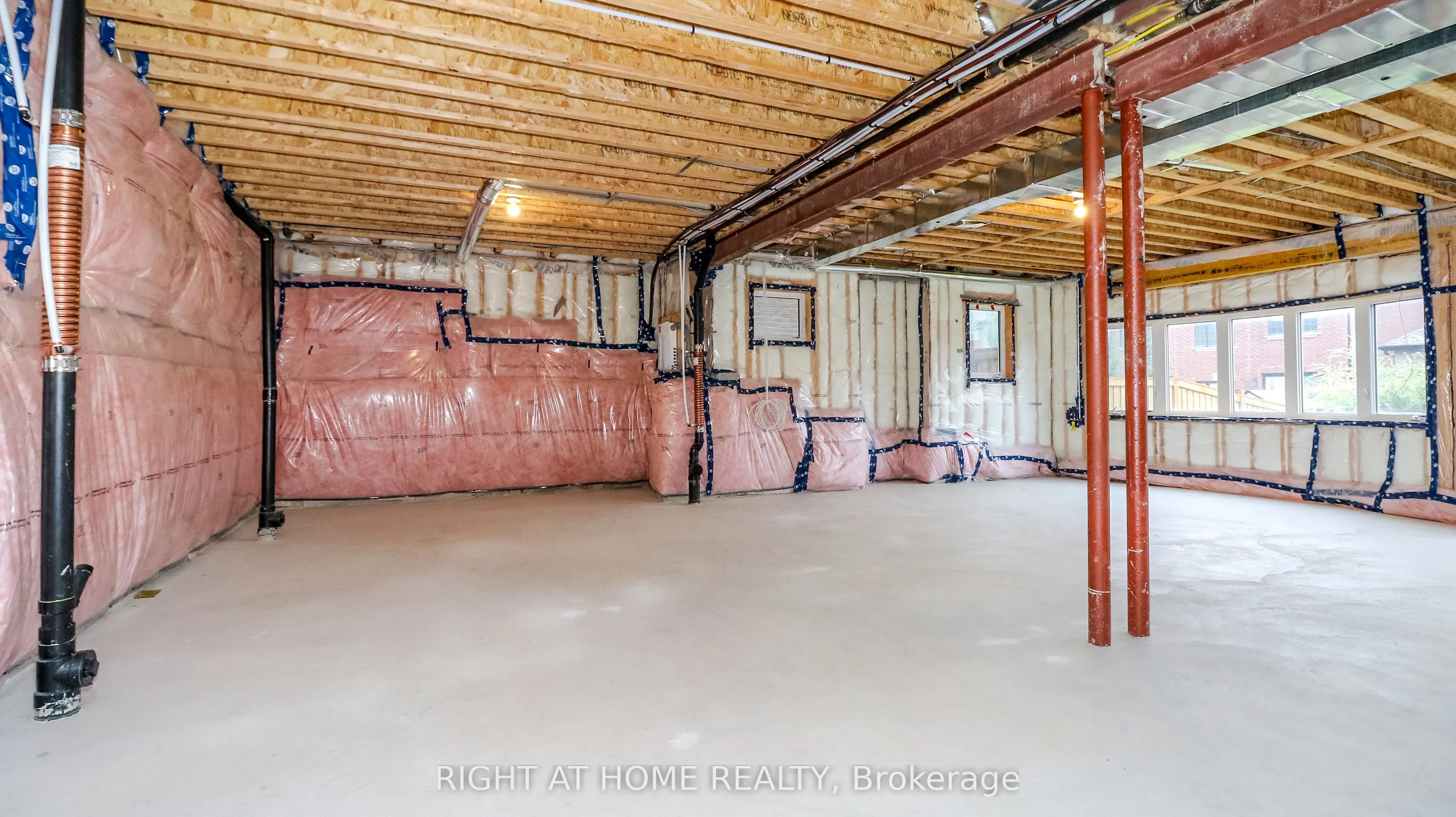 1691 Corsal Court N