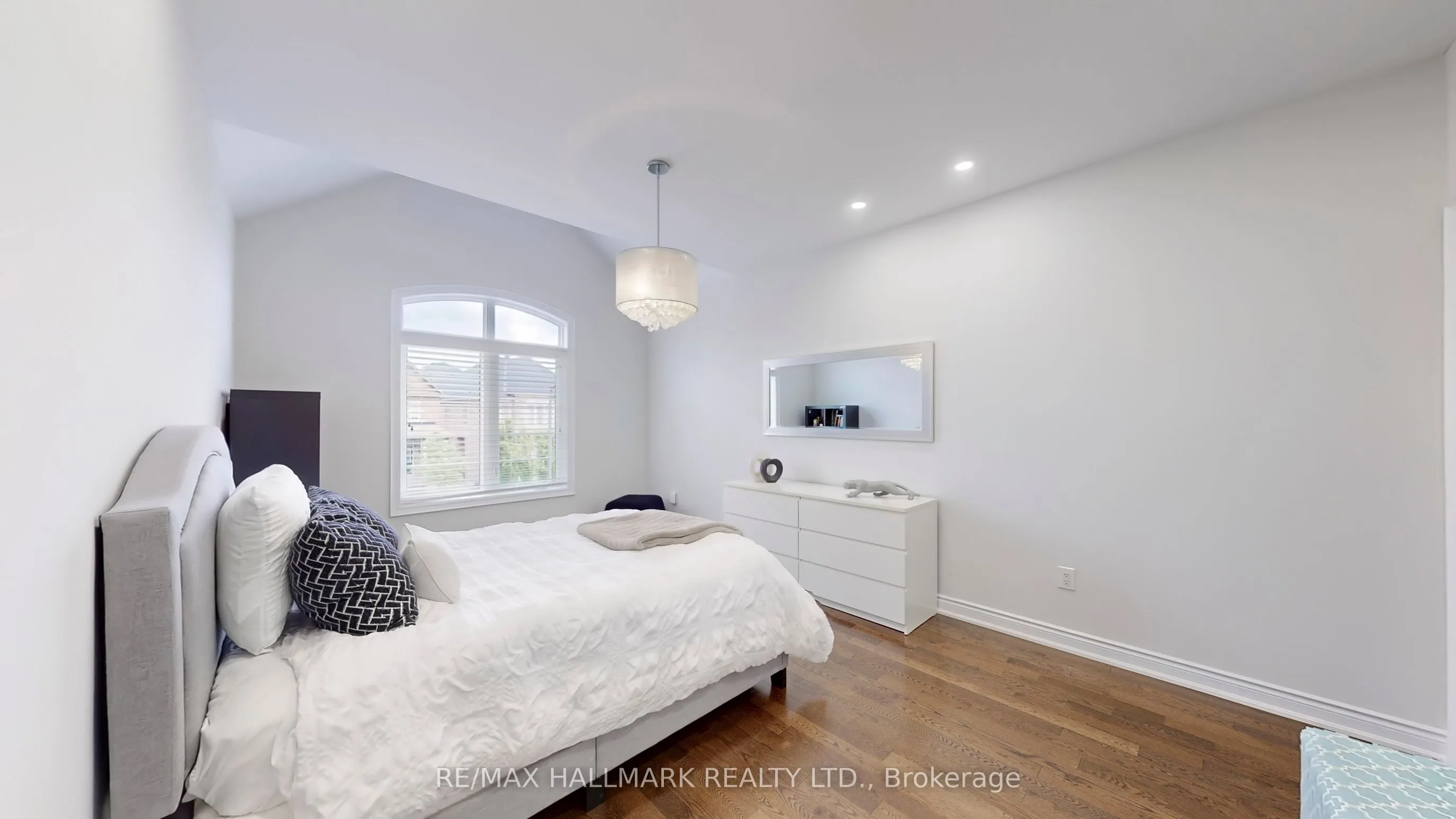 126 Sir Stevens Drive