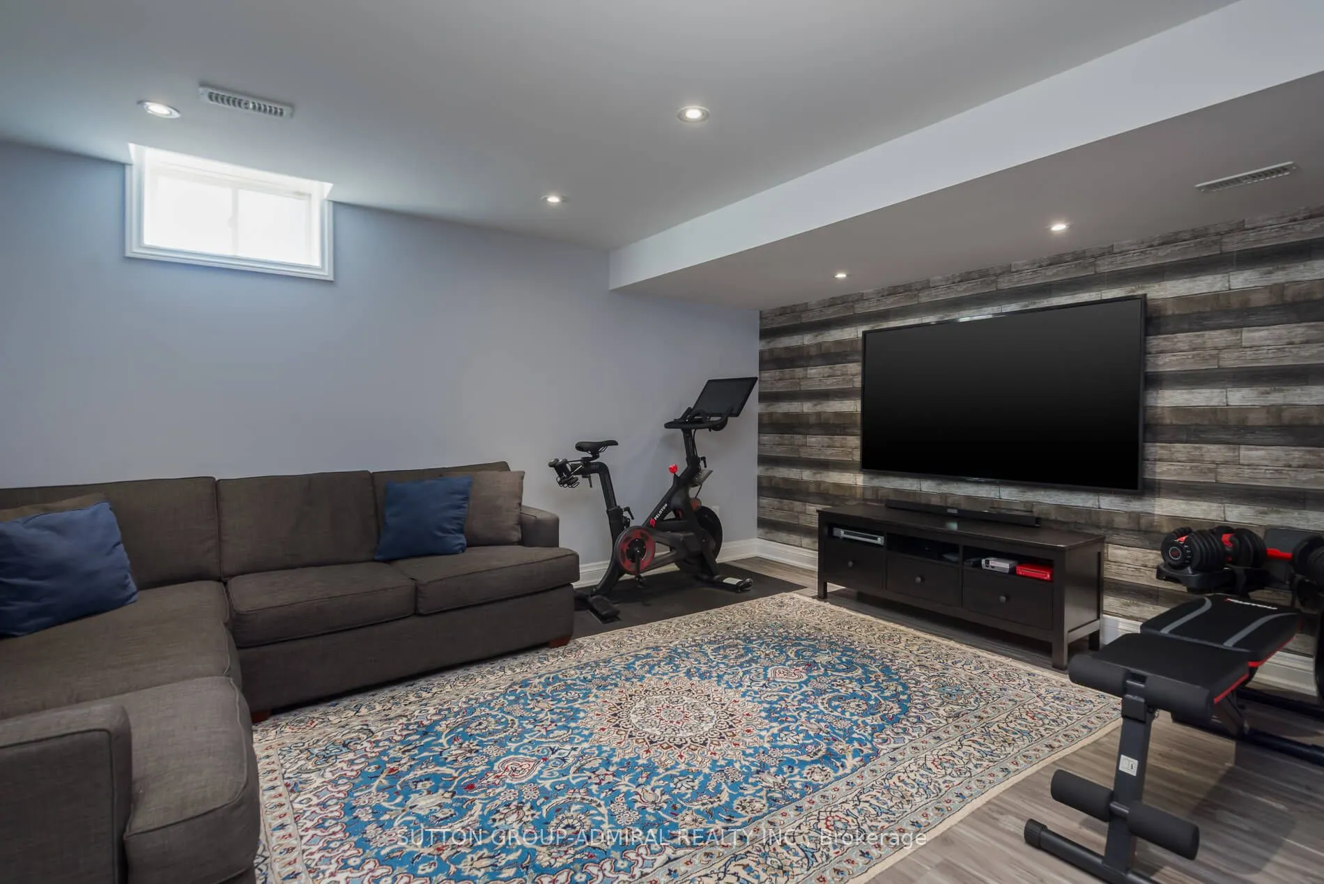 227 Canada Drive