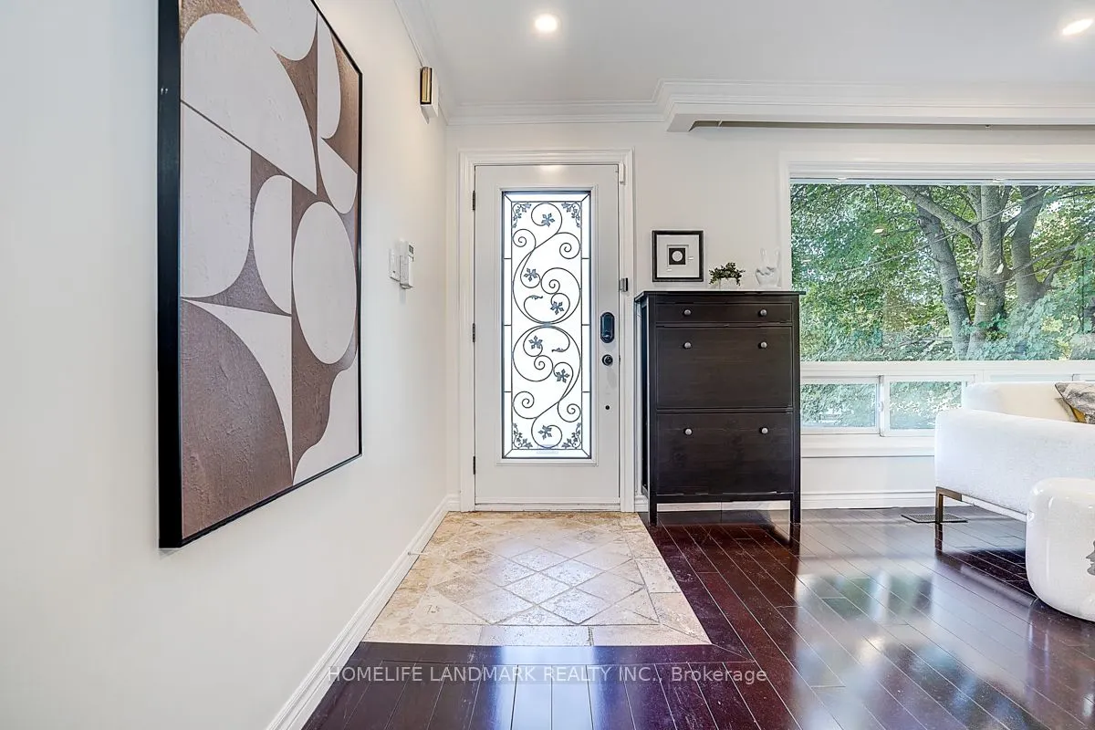 12 Paramount Road