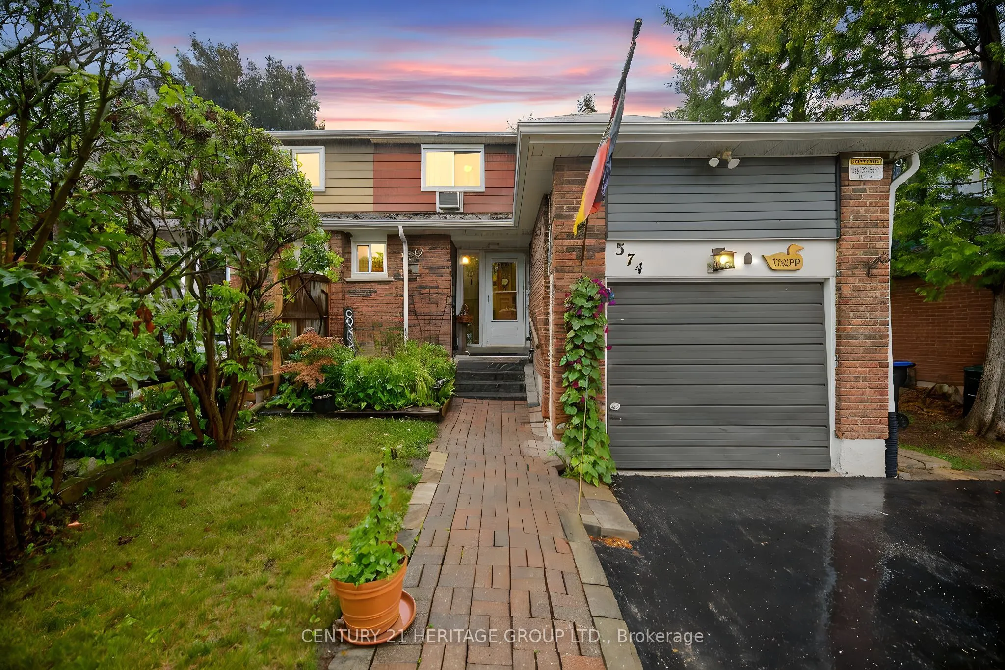 374 Maplegrove Avenue