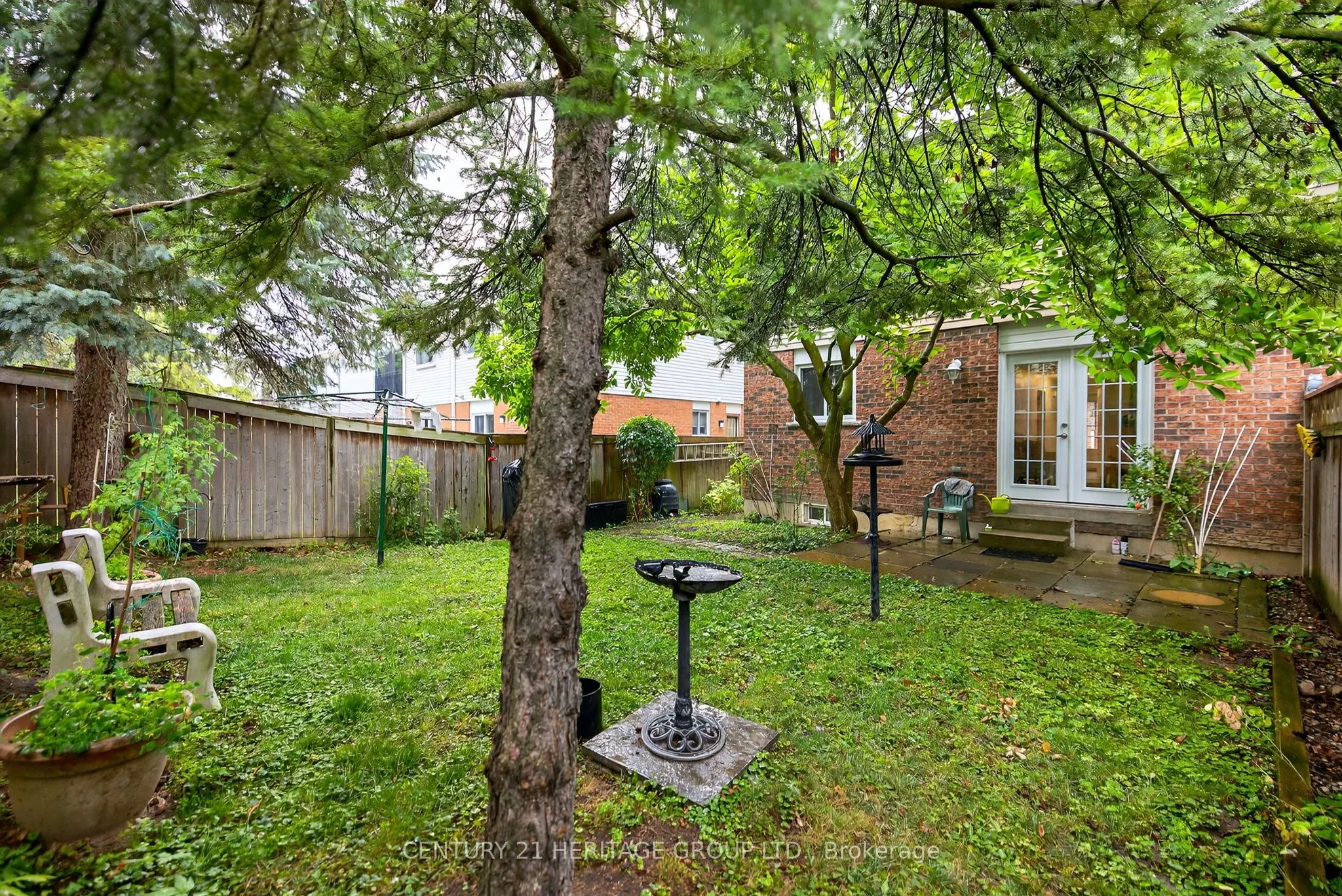 374 Maplegrove Avenue