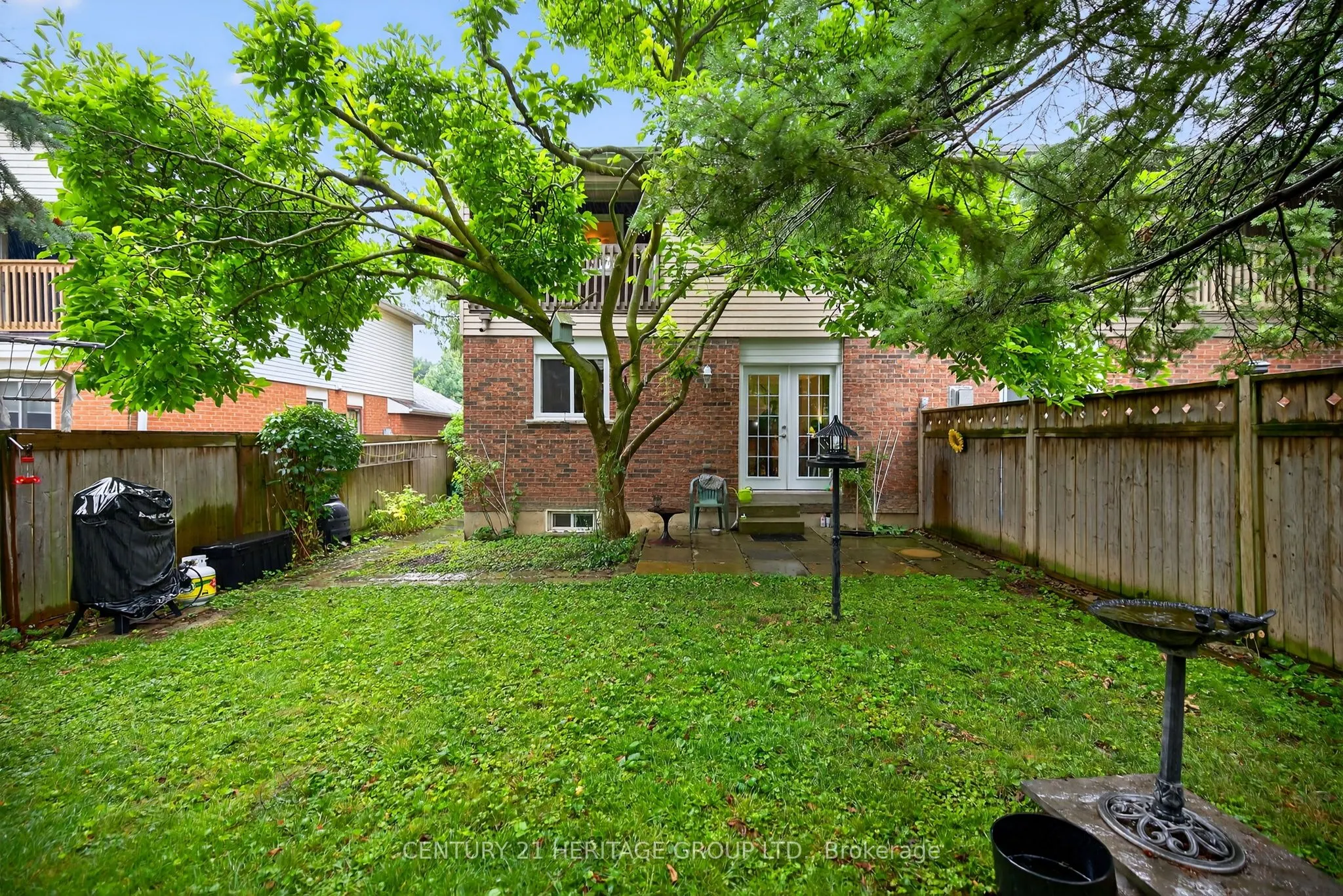 374 Maplegrove Avenue