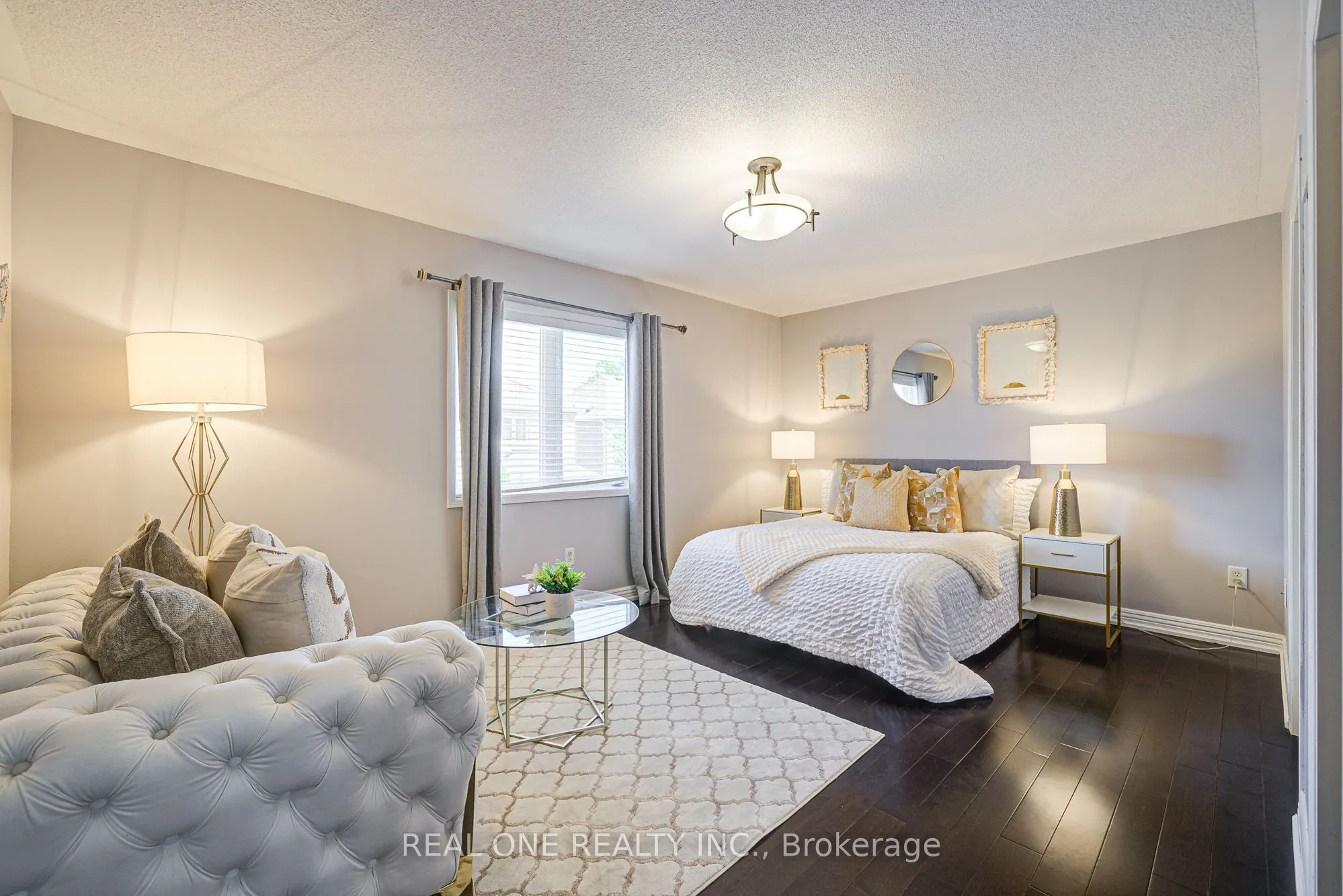 35 Ridgecrest Road