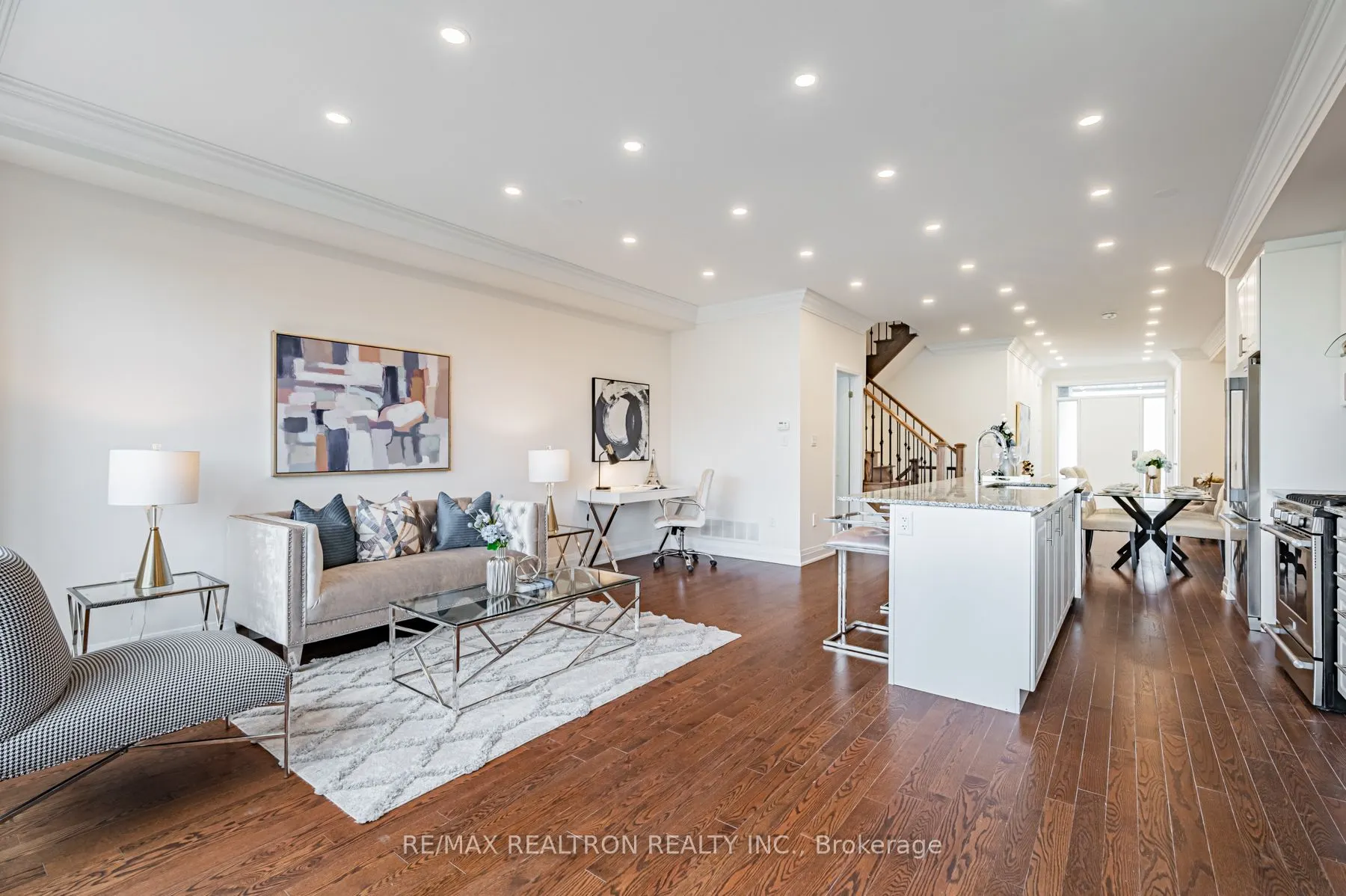 10 Causland Lane