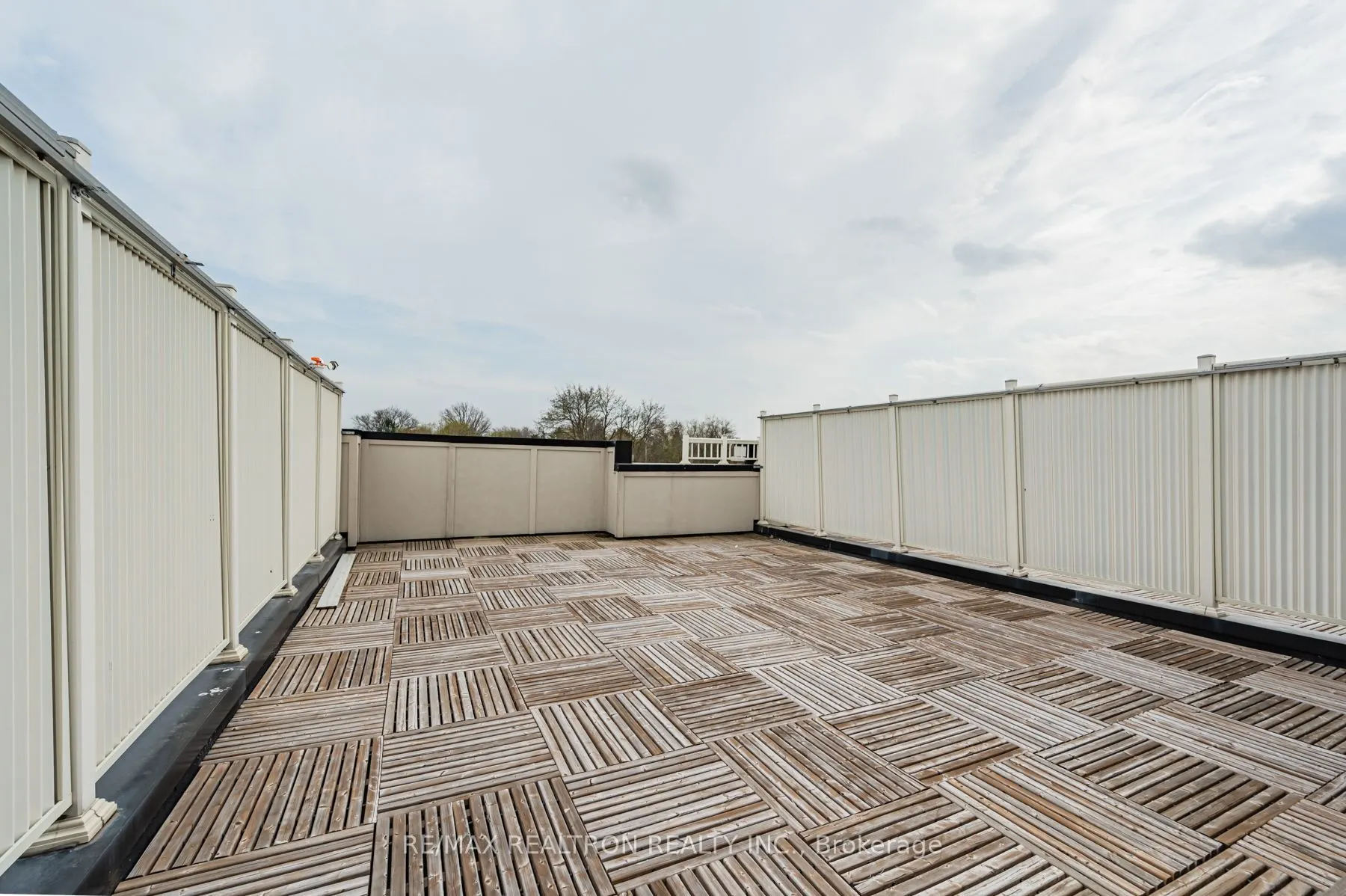 10 Causland Lane