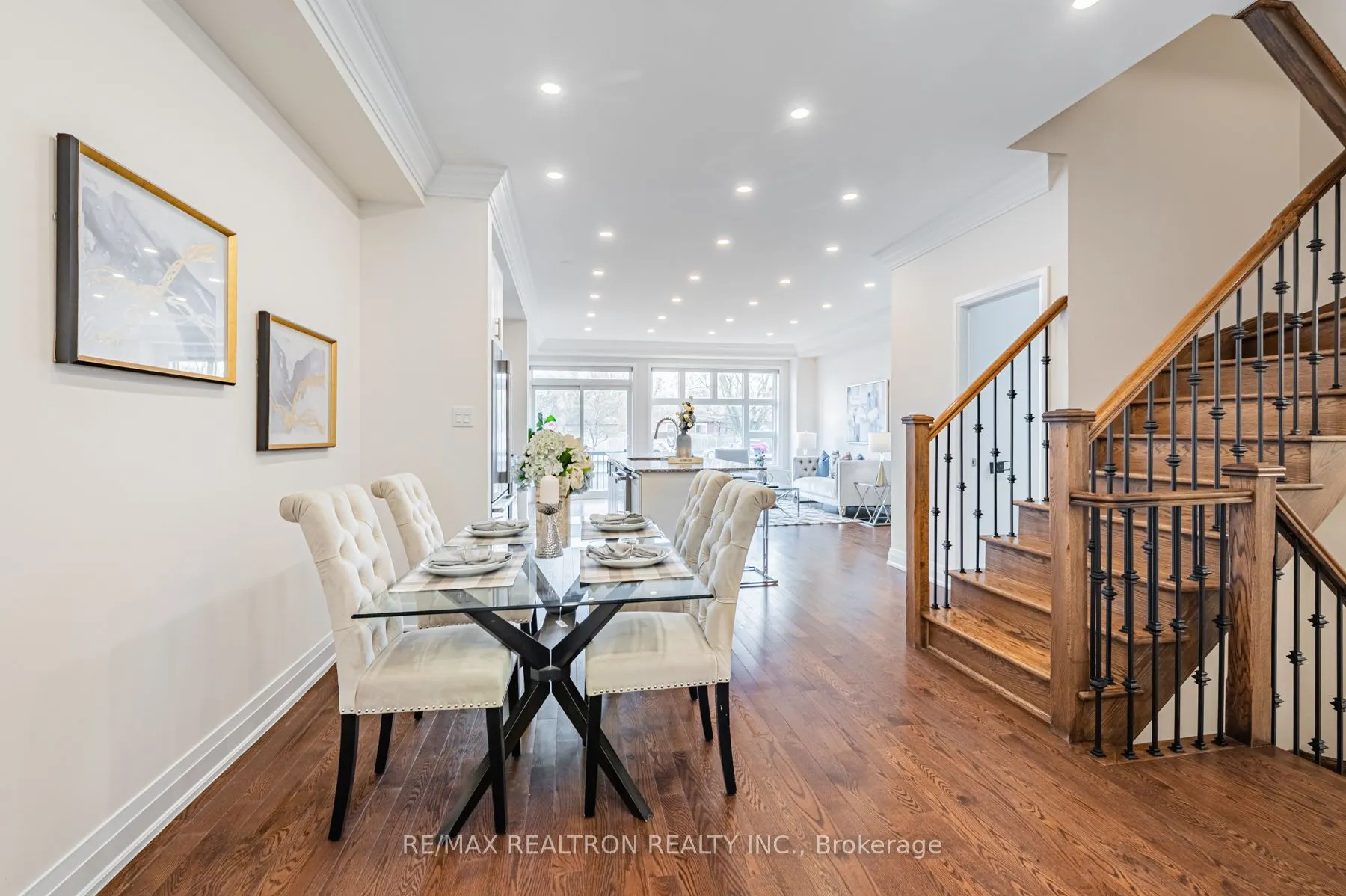 10 Causland Lane