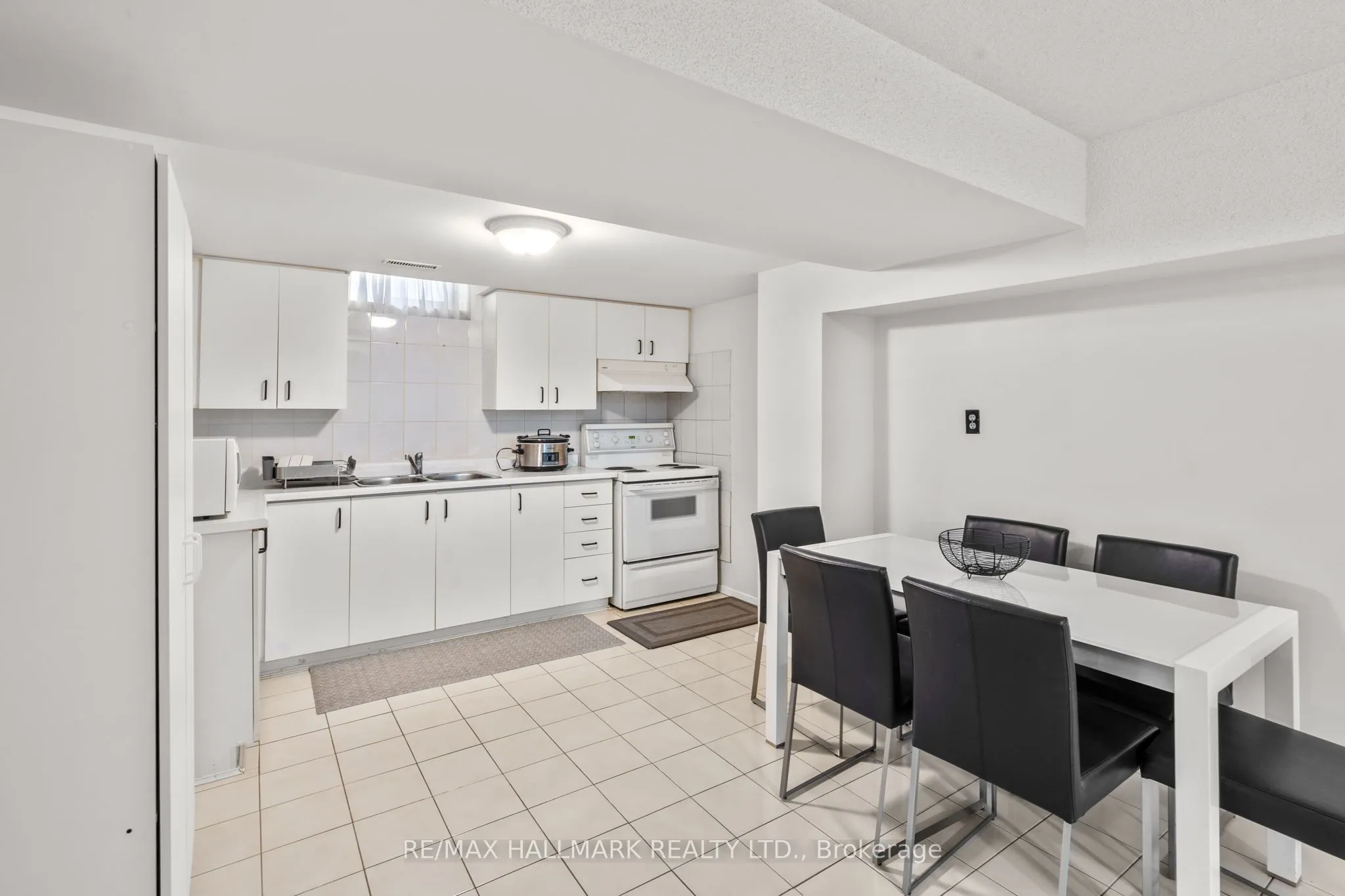 69 Cairns Drive