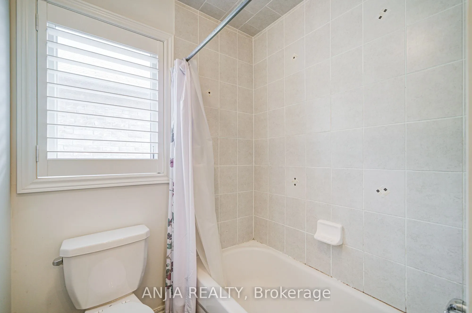 15 Sedore Street