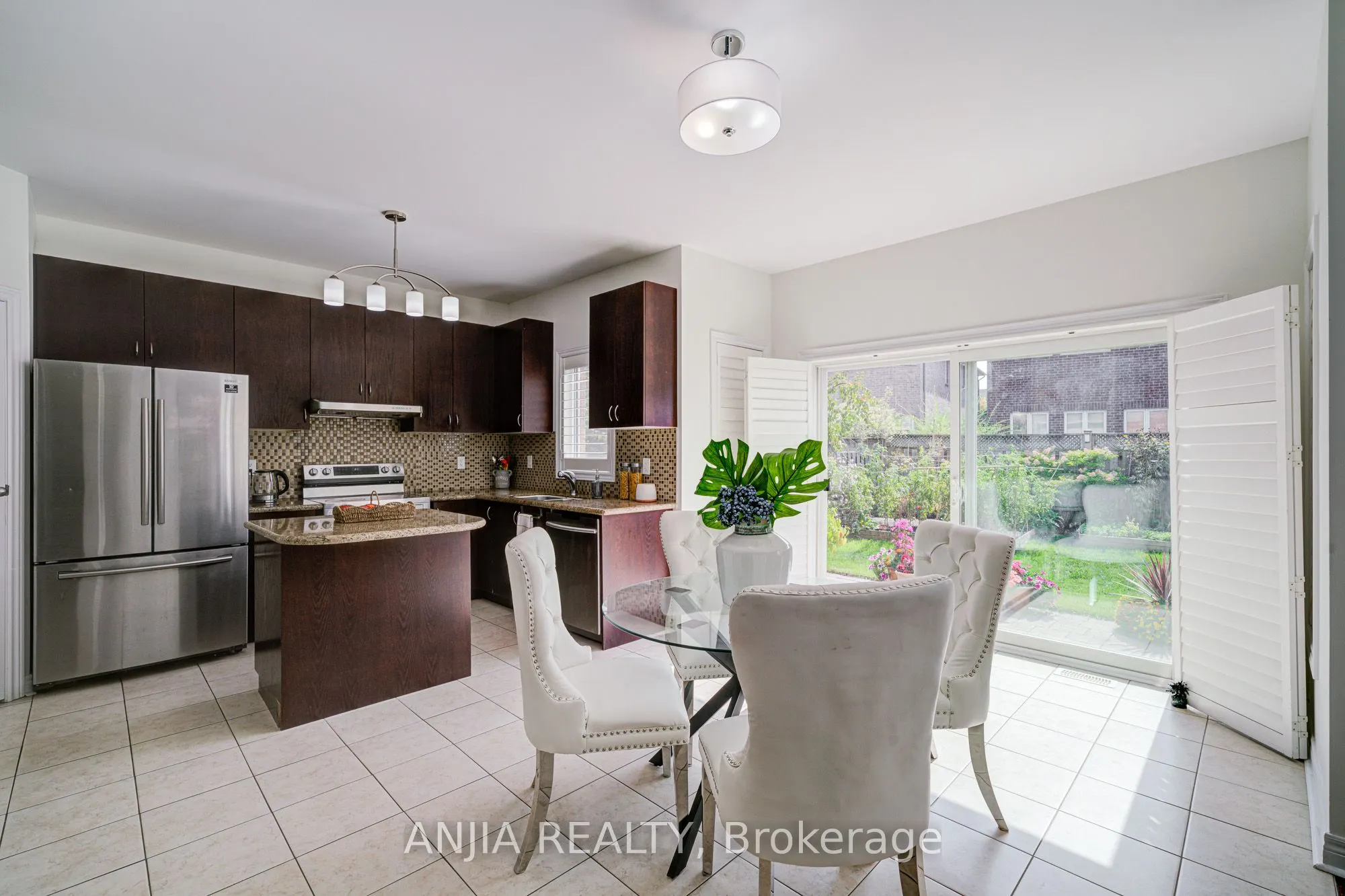15 Sedore Street