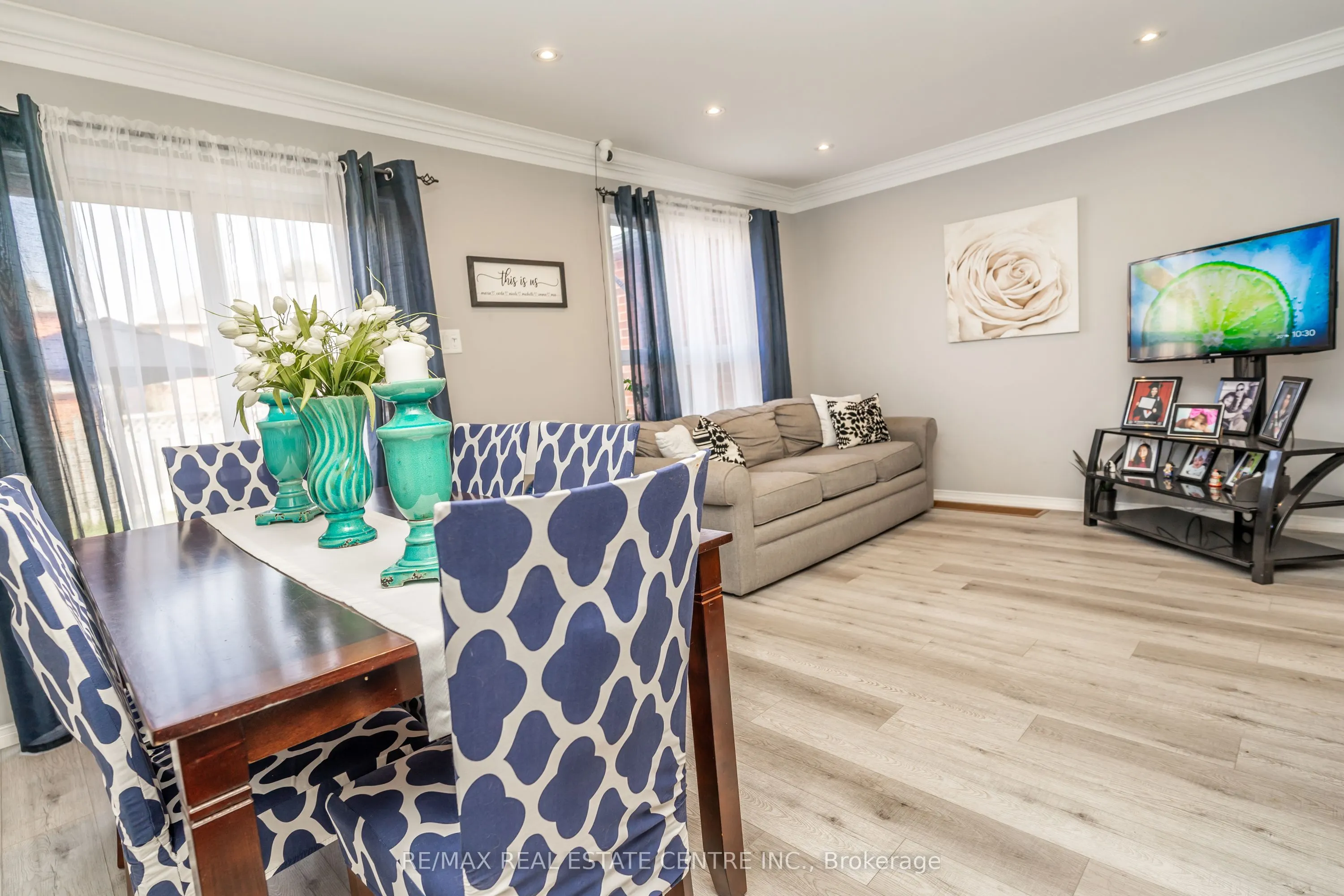 96 Henderson Crescent
