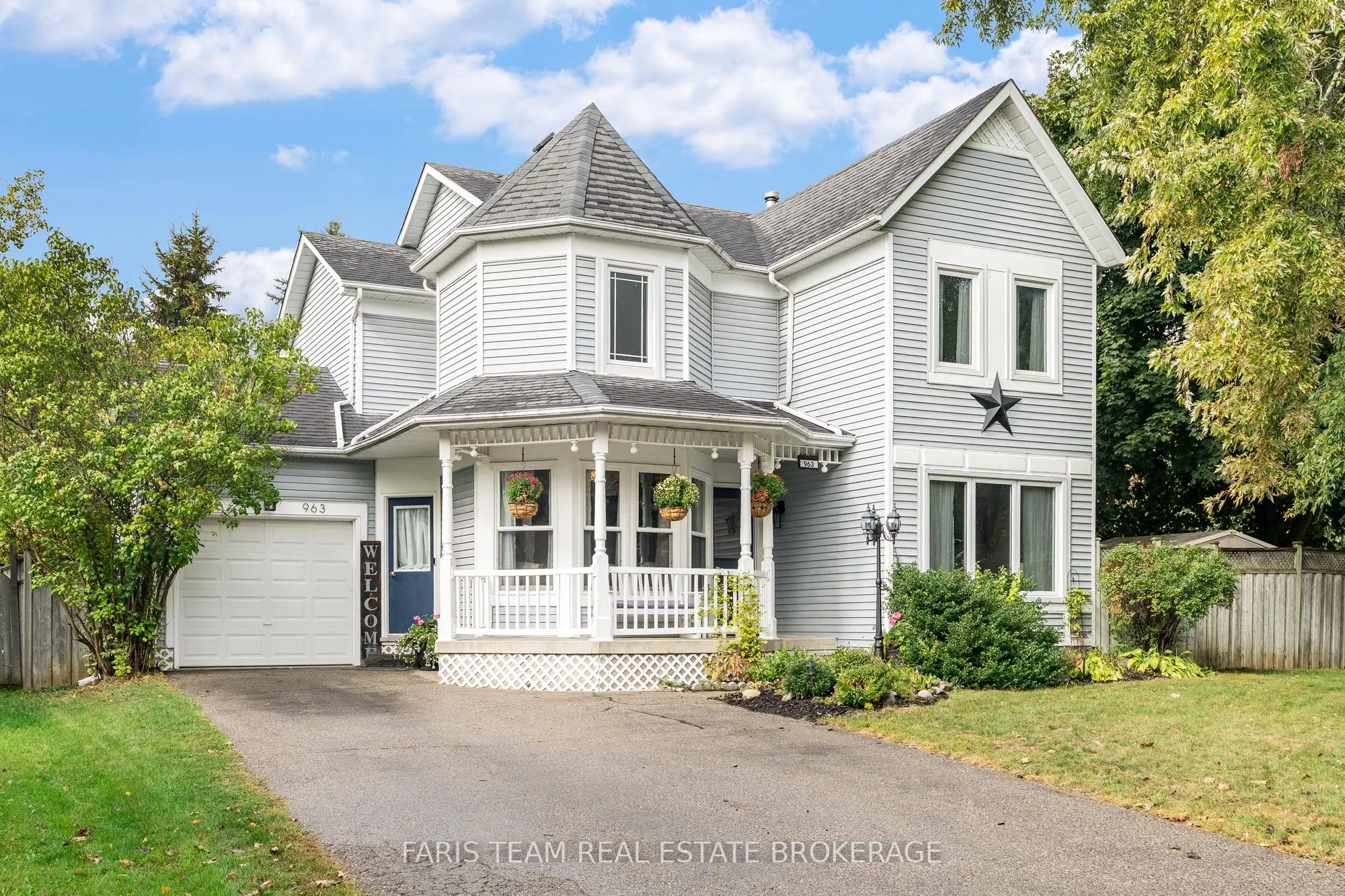 963 Linden Street