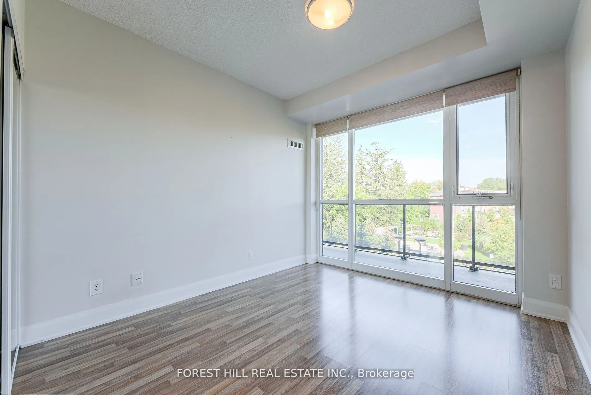 4700 Highway 7, #309