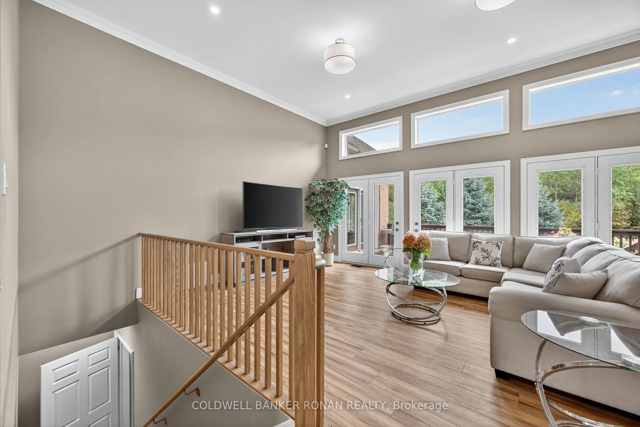 60 Underhill Court