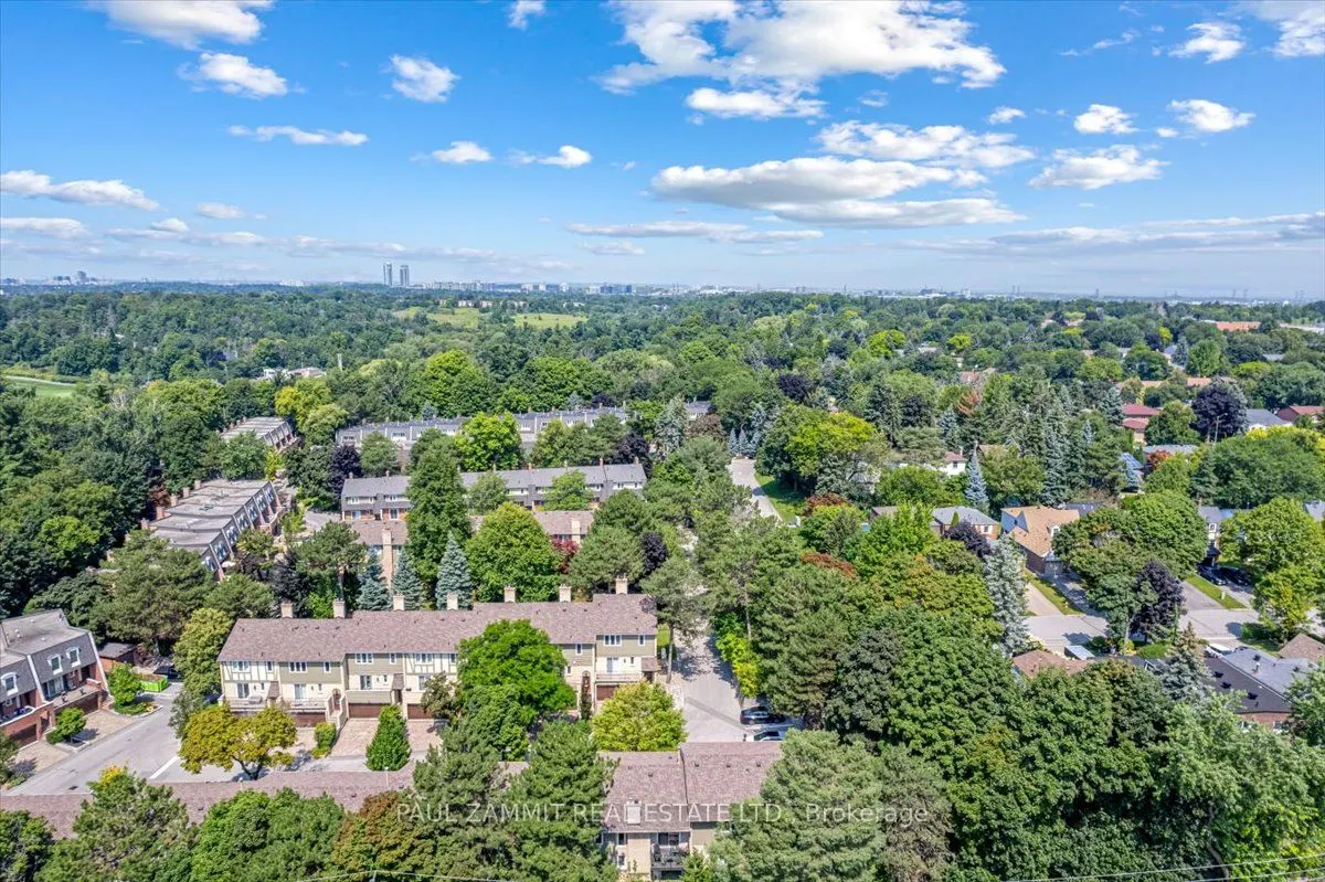 103 Quail Valley Crescent, #2