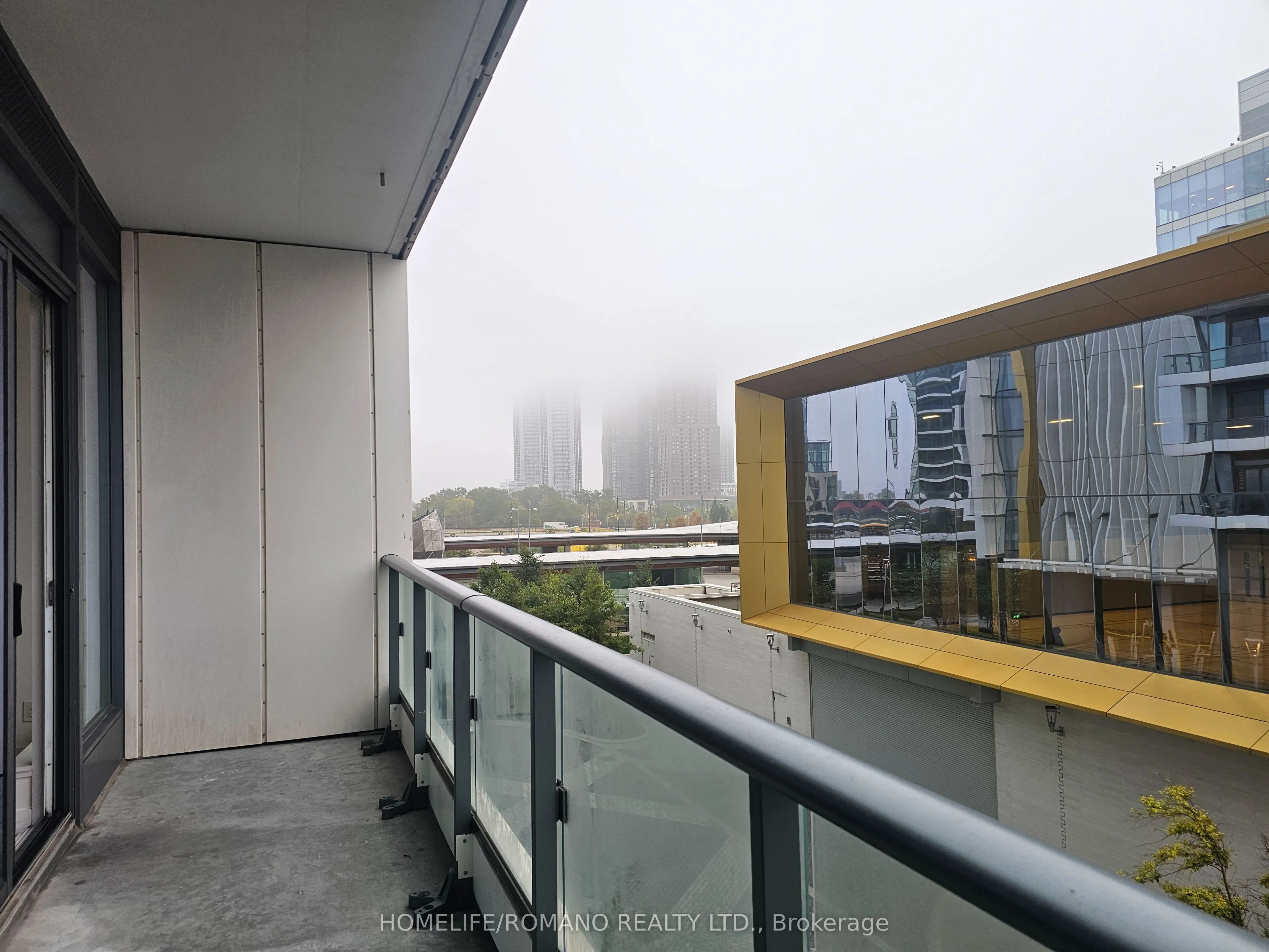 5 Buttermill Avenue, #503