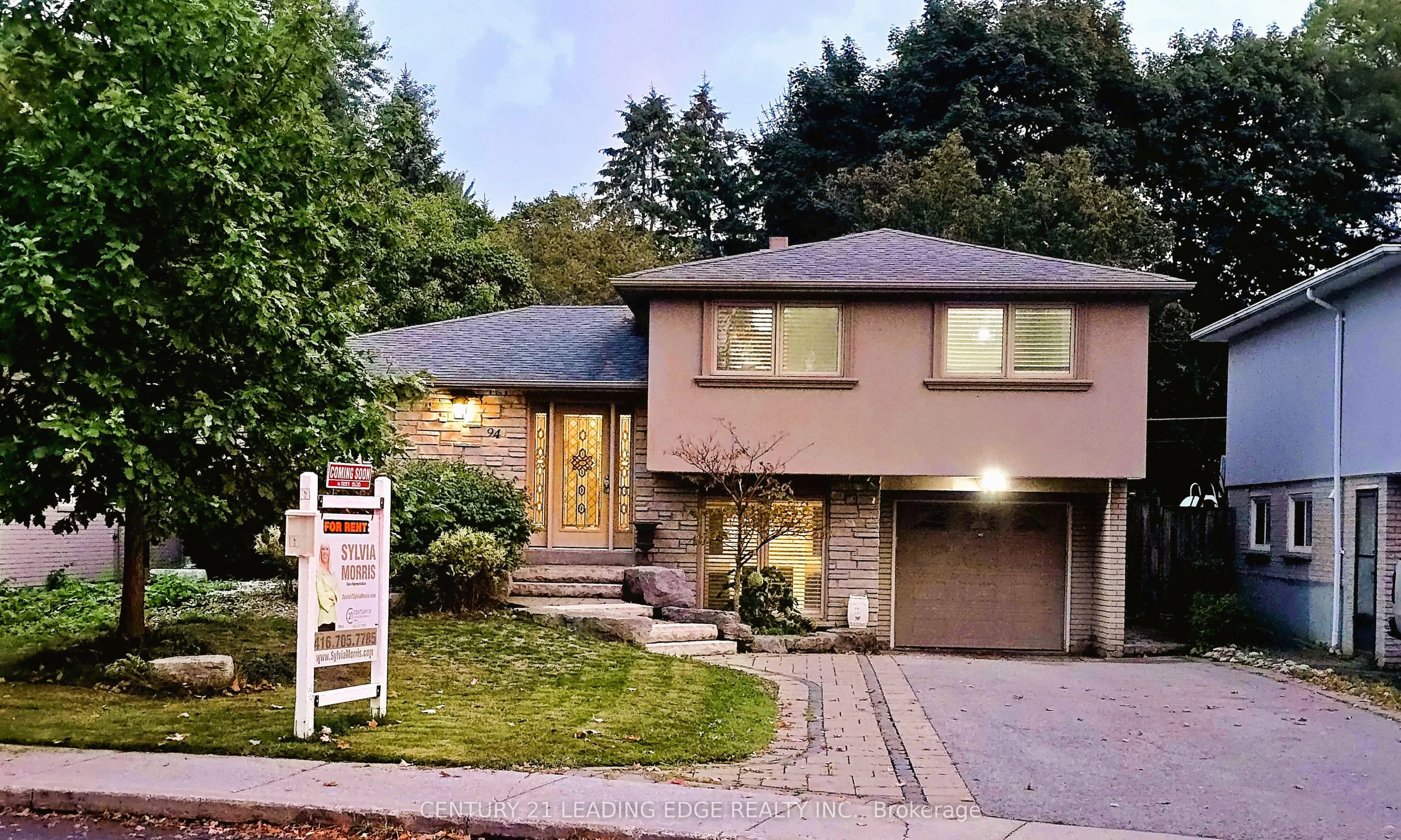 94 Fred Varley Drive