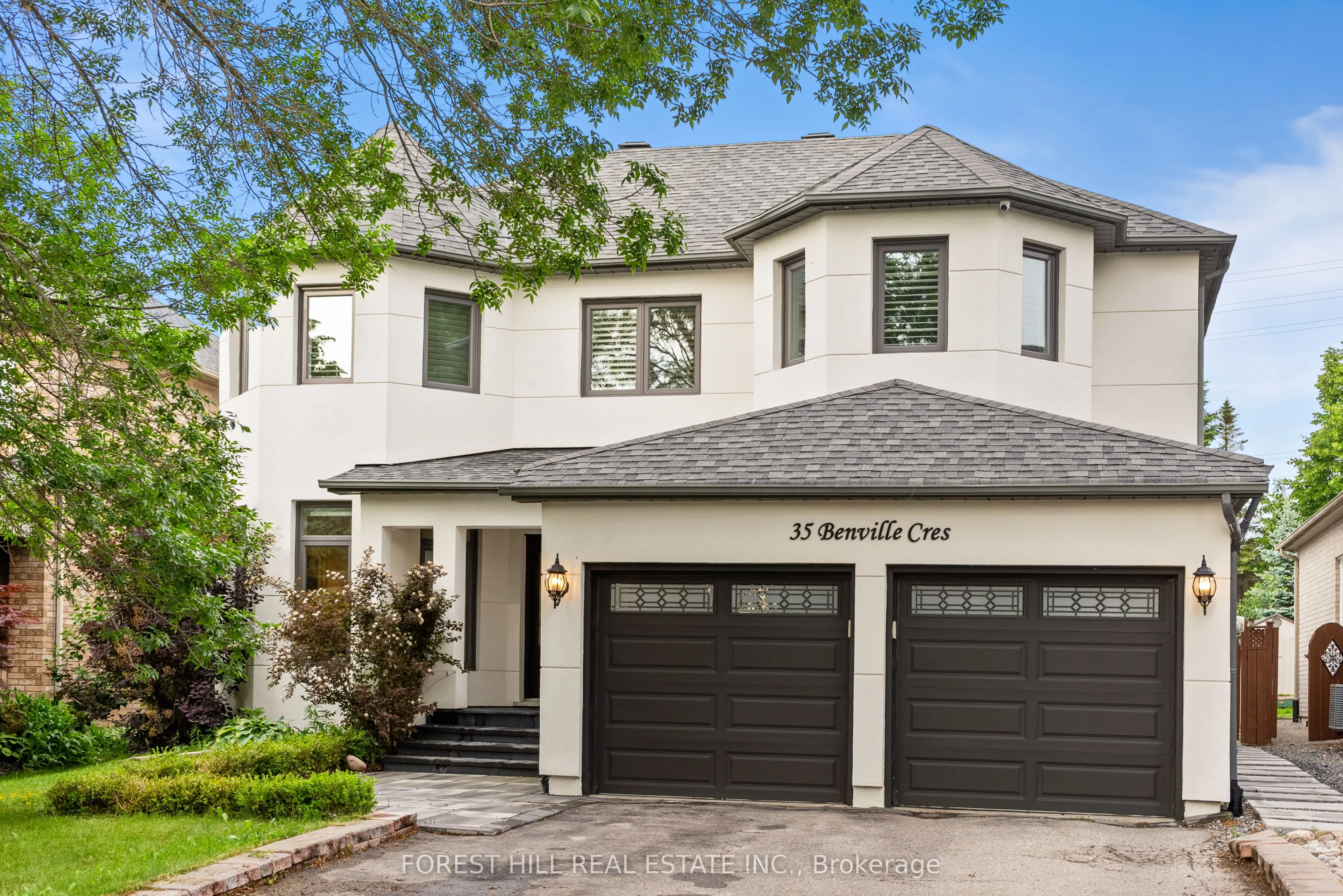 35 Benville Crescent