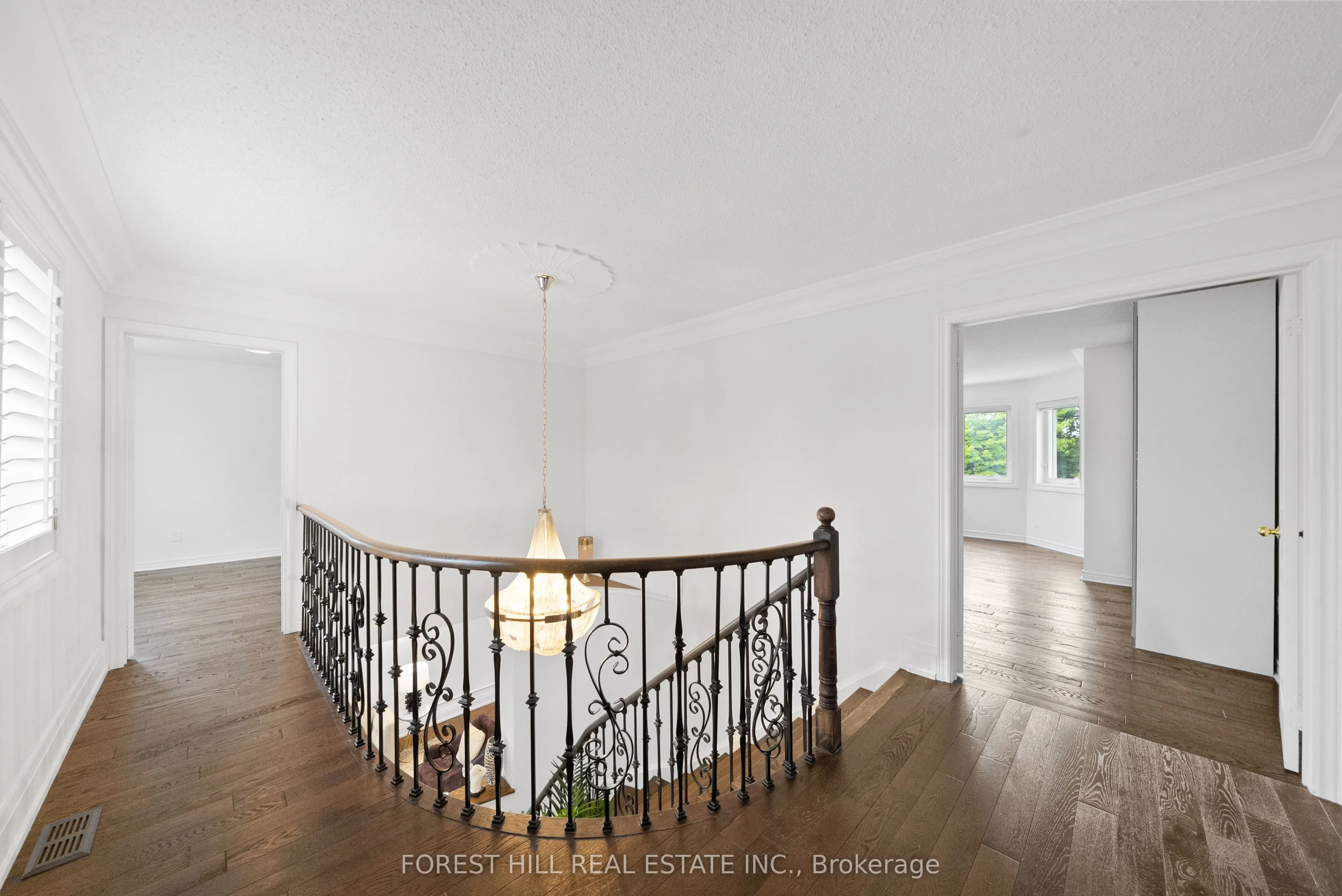 35 Benville Crescent