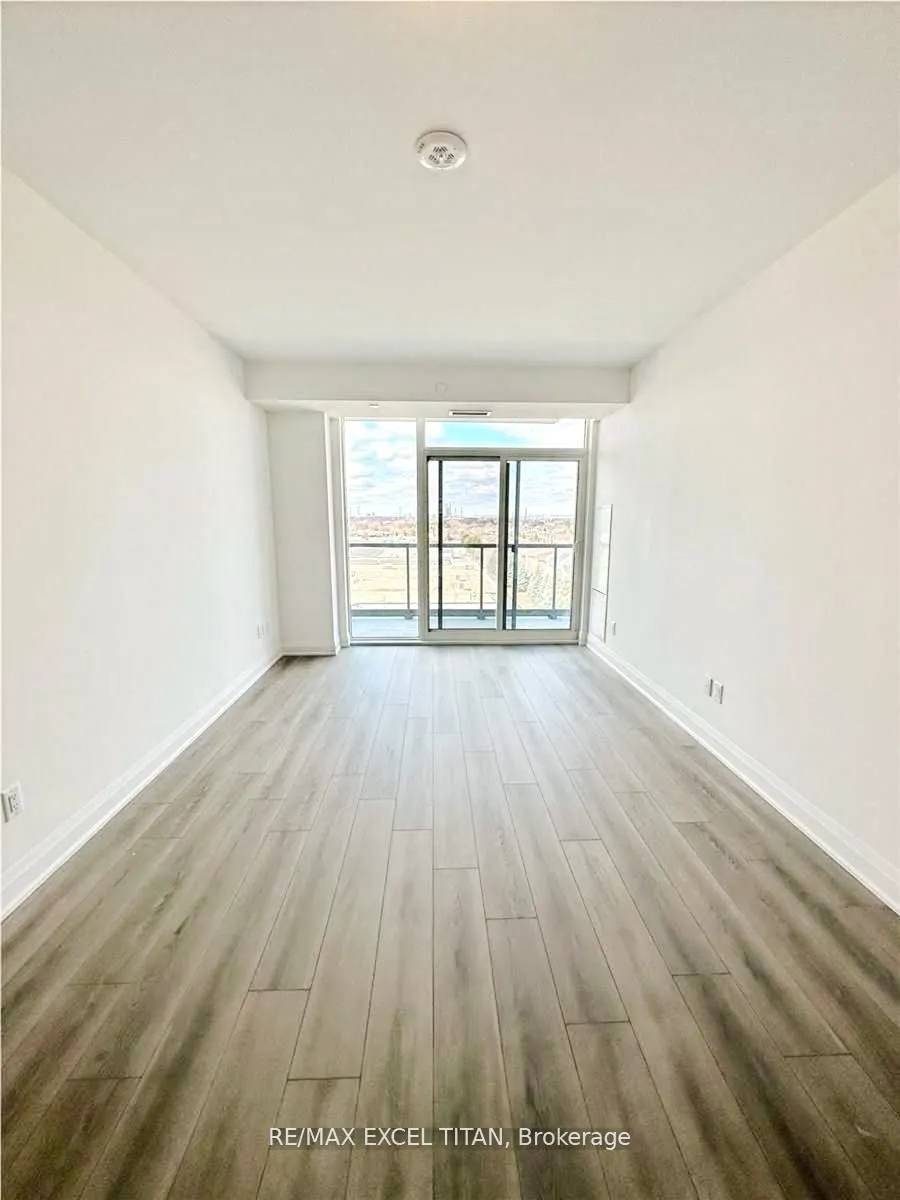 10 Gatineau Drive, #712