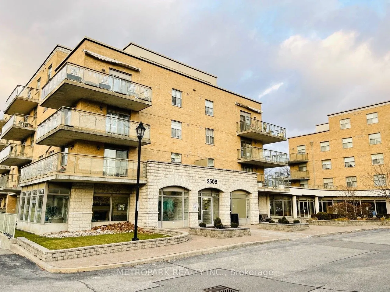 2506 Rutherford Road, #113