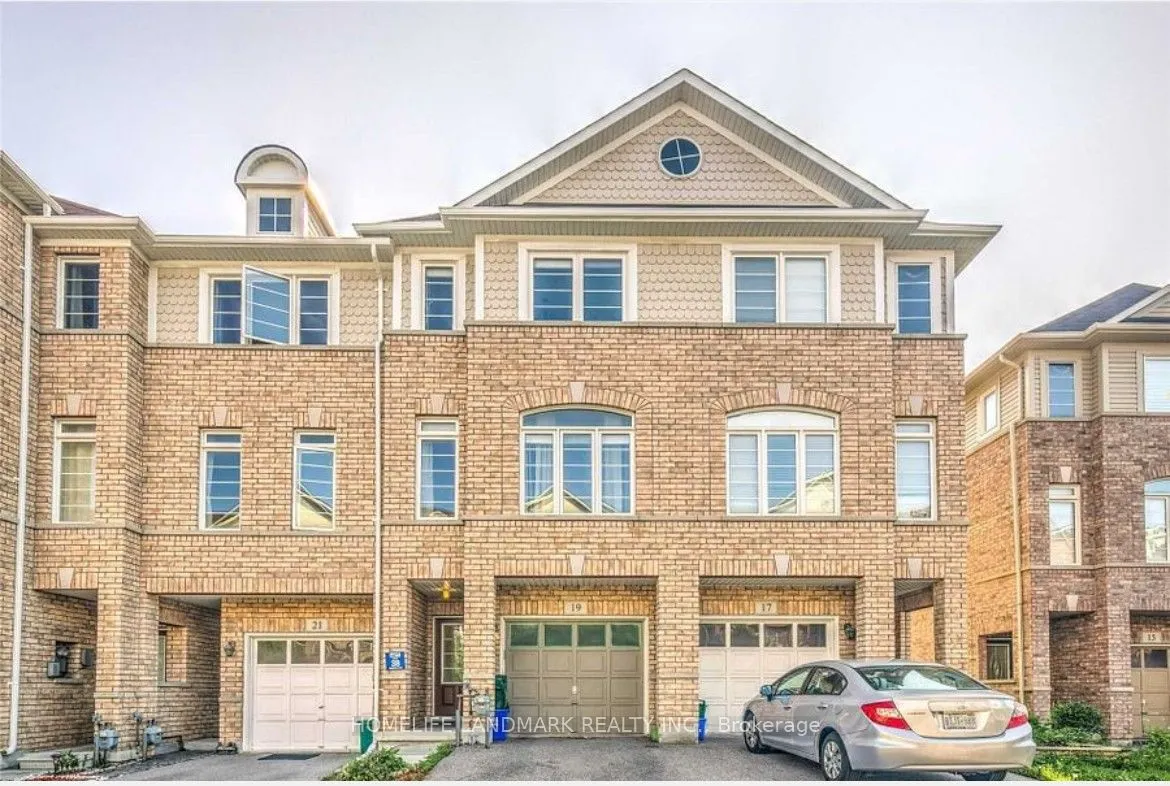 19 Beehive Lane E