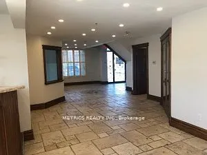 271 Jevlan Drive, #04