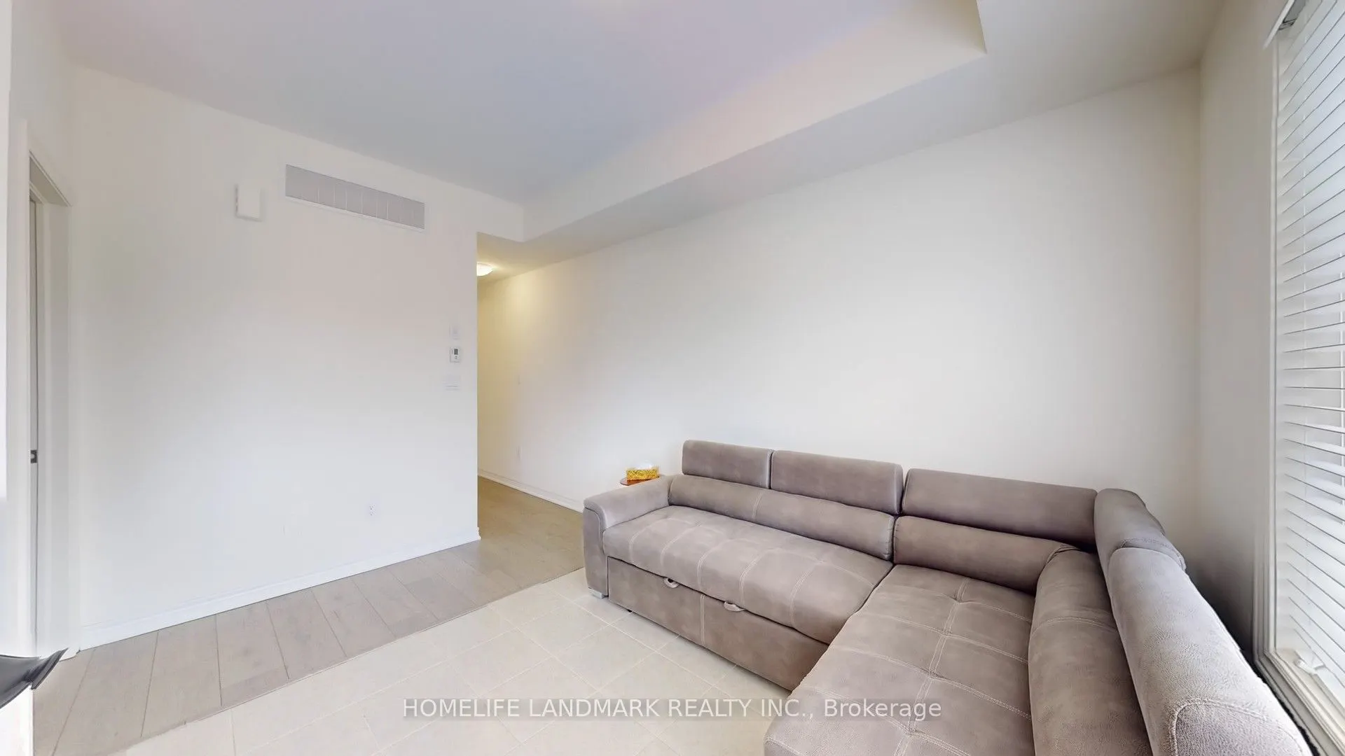 9452 Bayview Avenue, #Coach