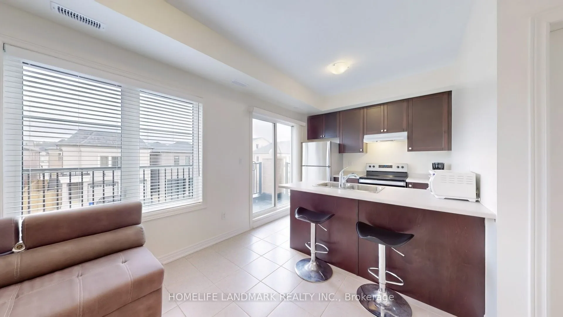 9452 Bayview Avenue, #Coach
