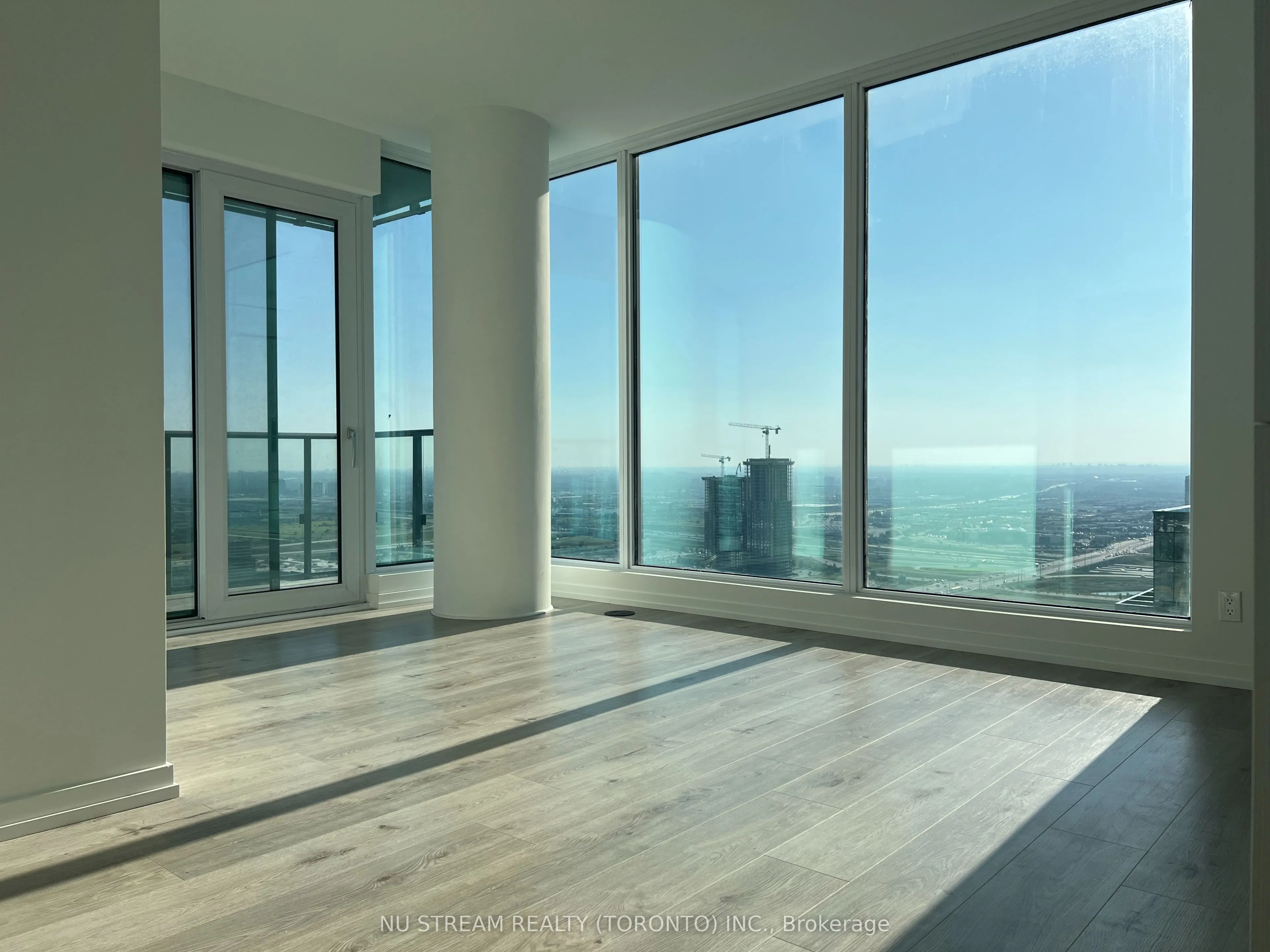 7890 Jane Street, #4502