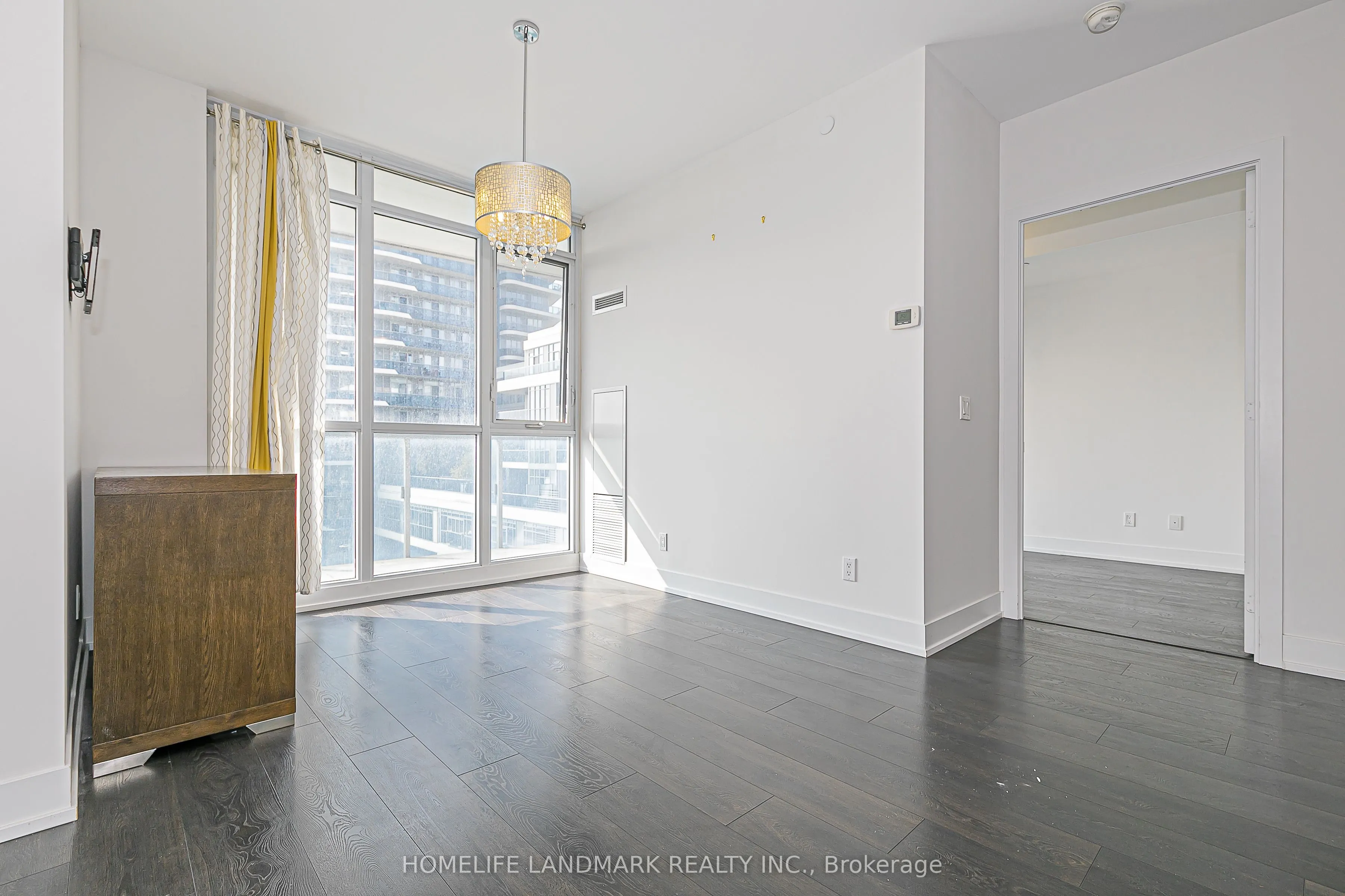 9471 Yonge Street, #503