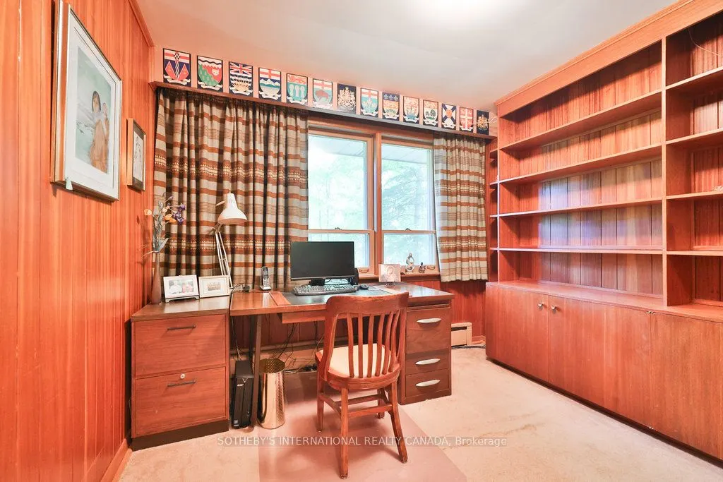 146 Sylvadene Parkway W