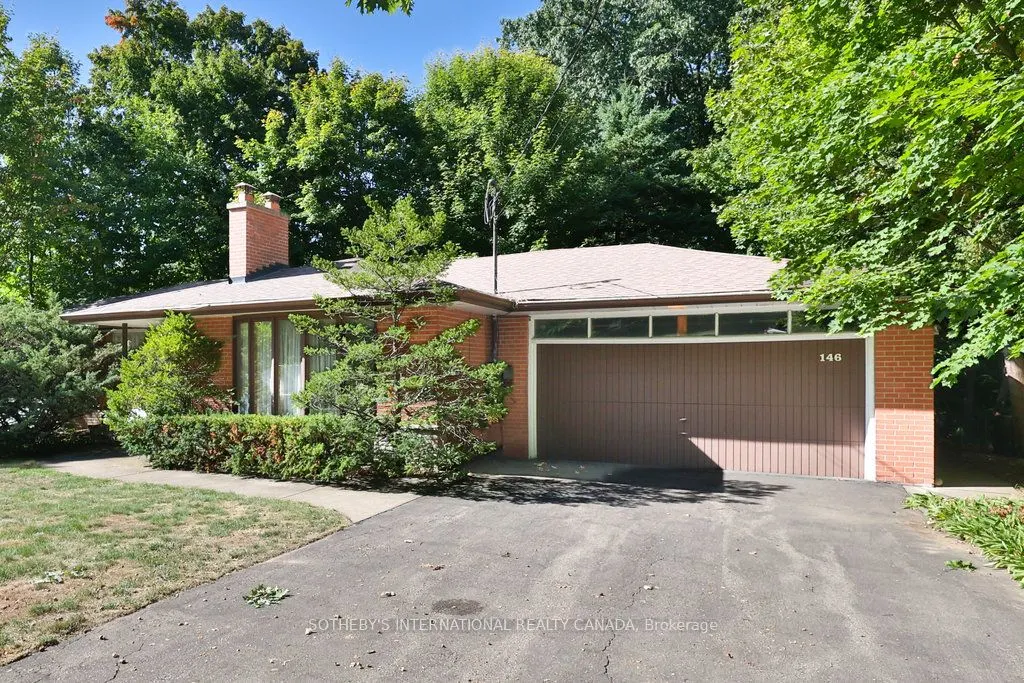 146 Sylvadene Parkway W