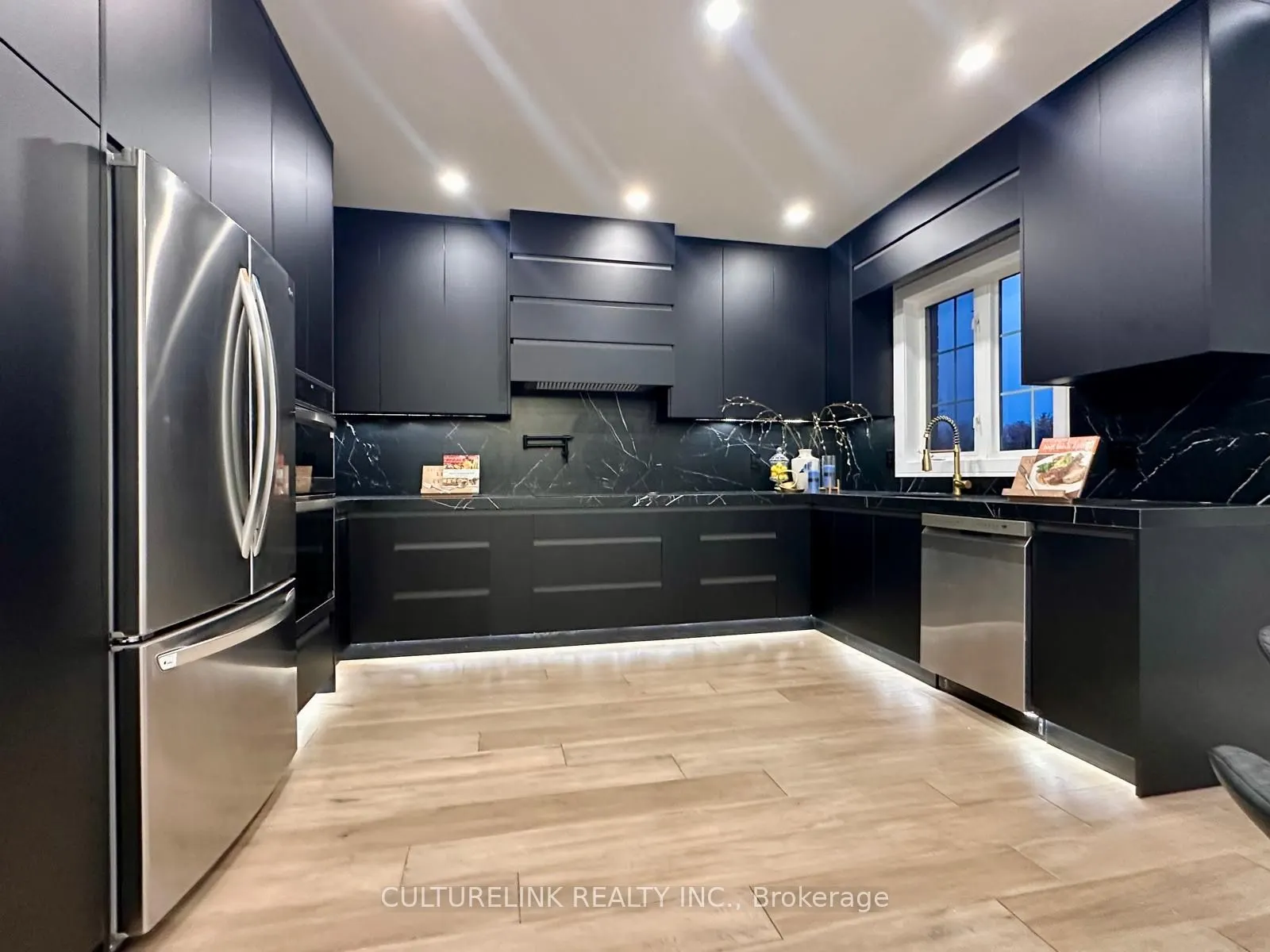 113 Riverwalk Drive
