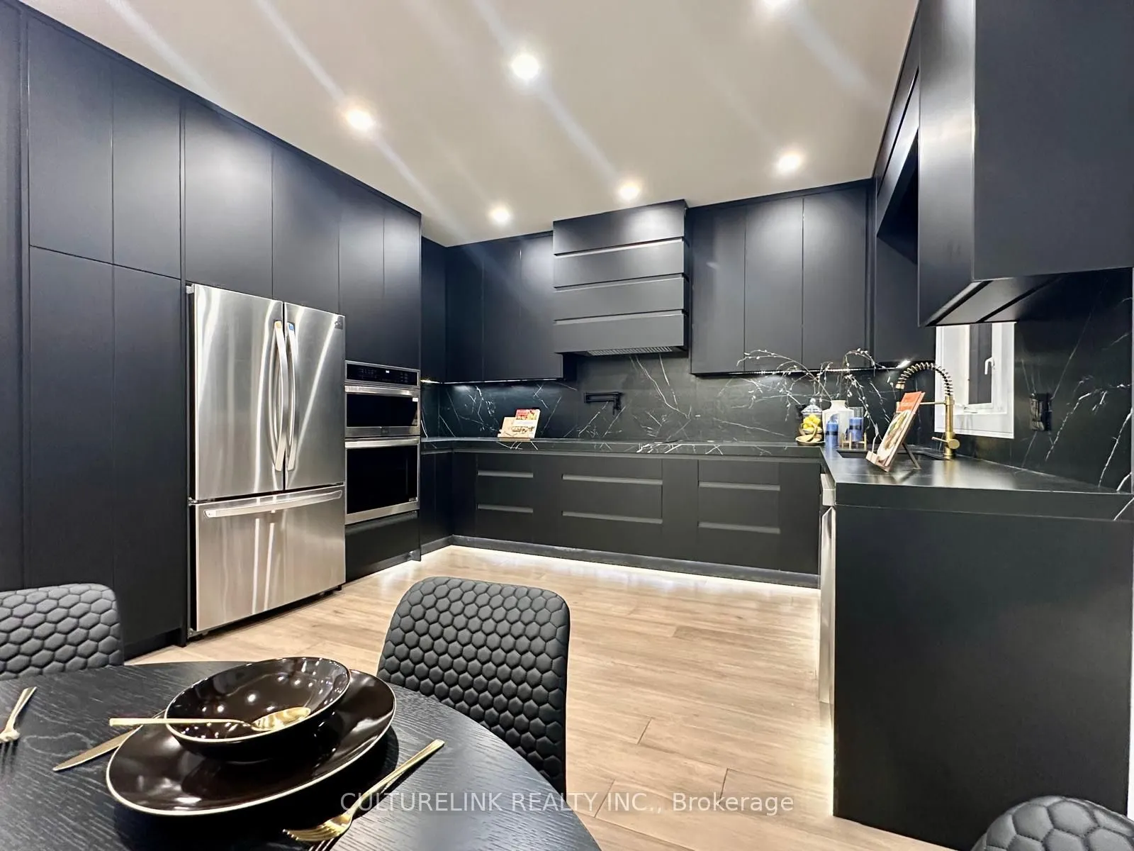 113 Riverwalk Drive