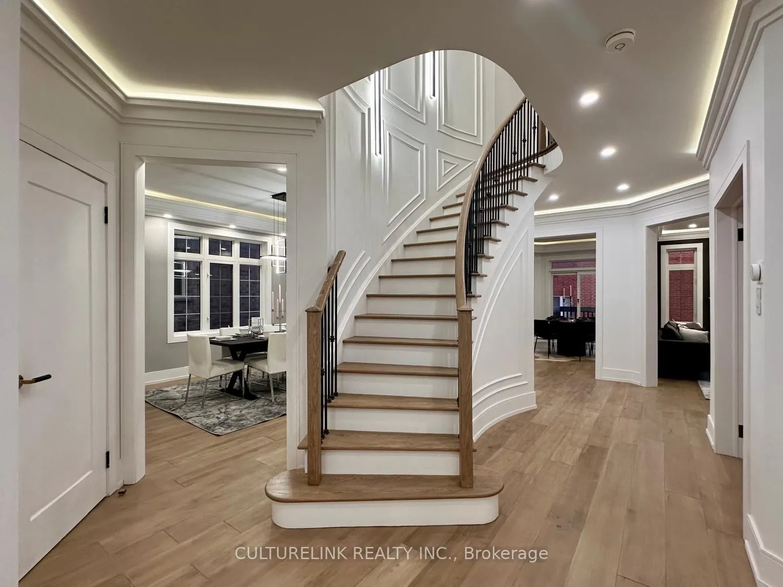 113 Riverwalk Drive