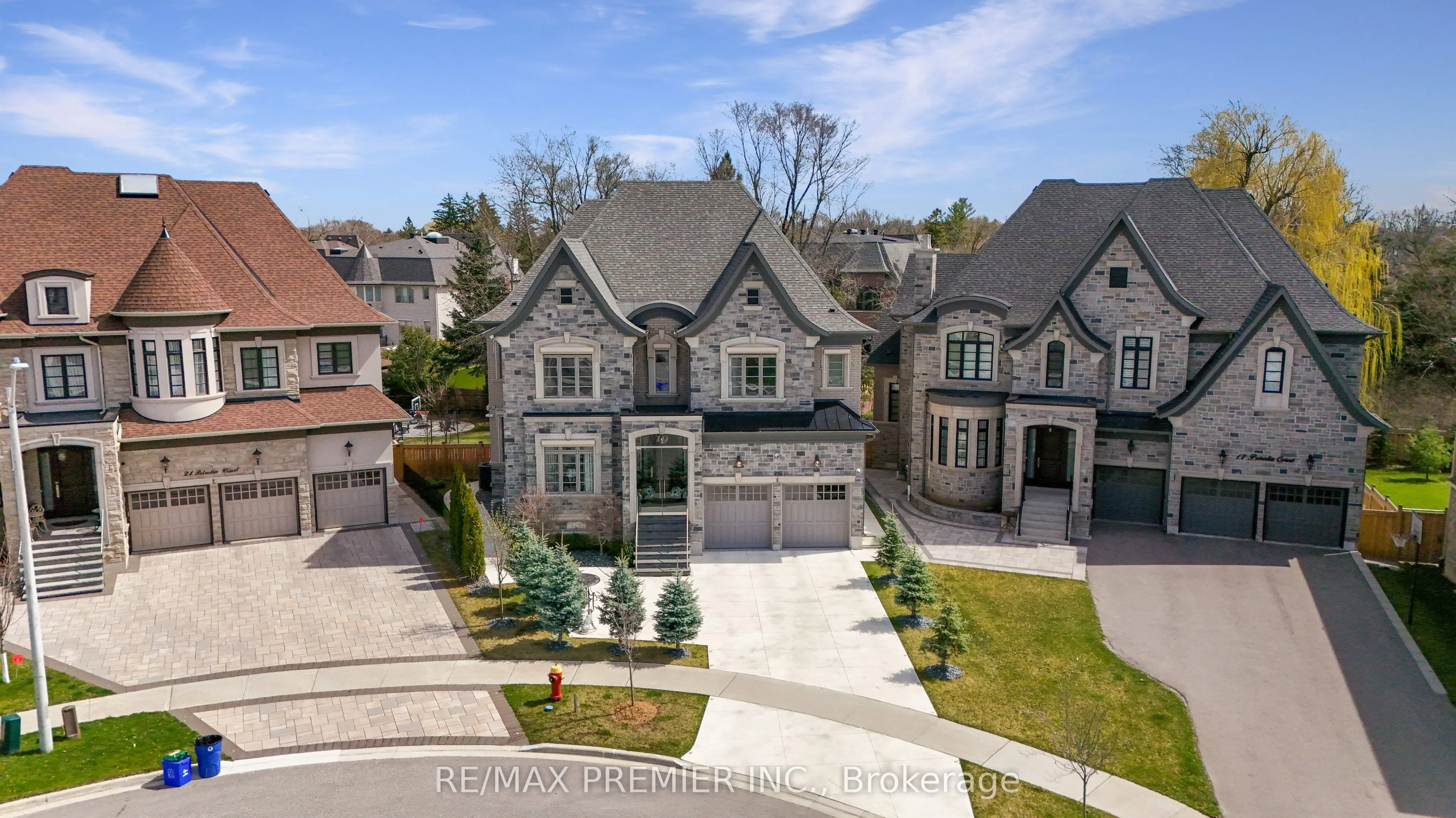 19 Petrolia Court