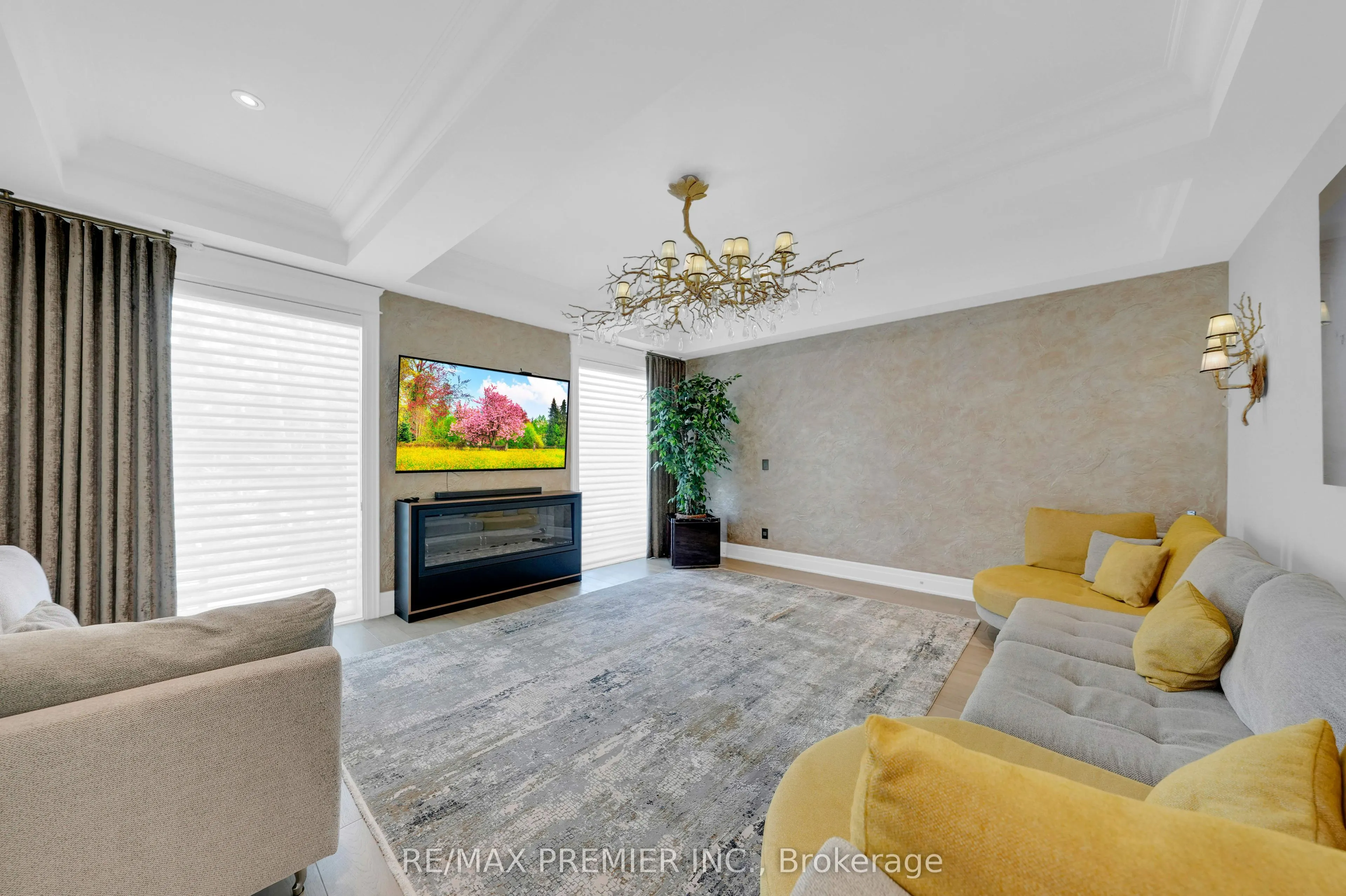 19 Petrolia Court