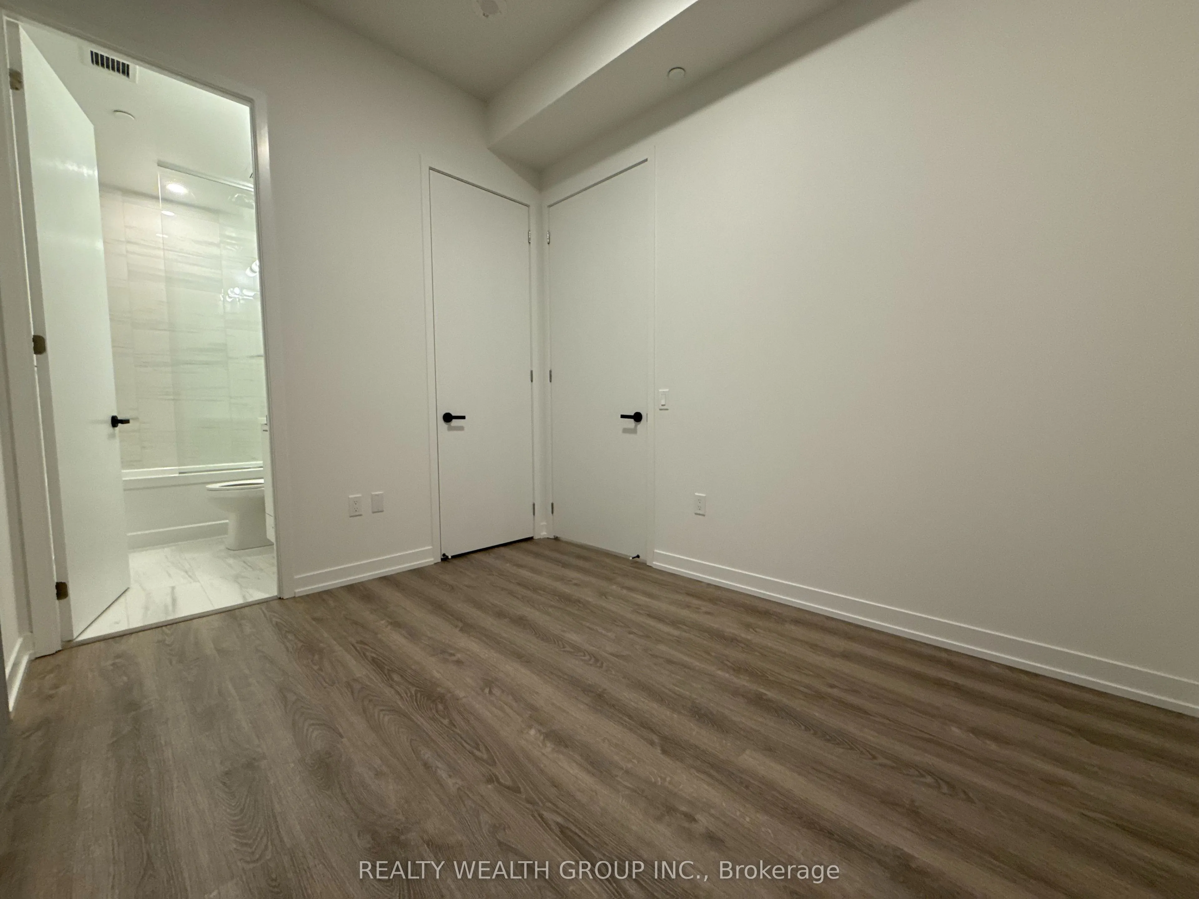 195 Commerce Street, #5306