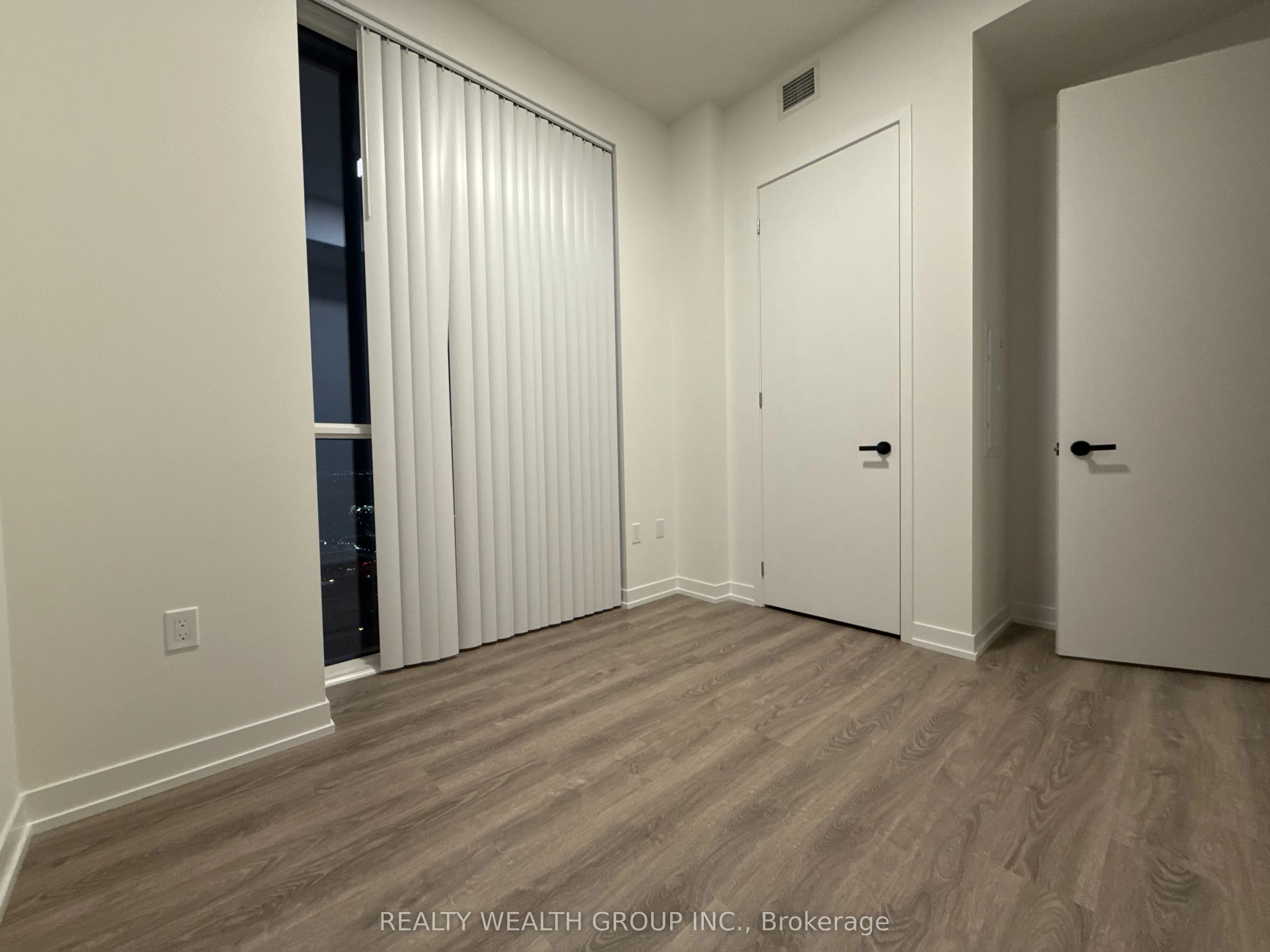 195 Commerce Street, #5306