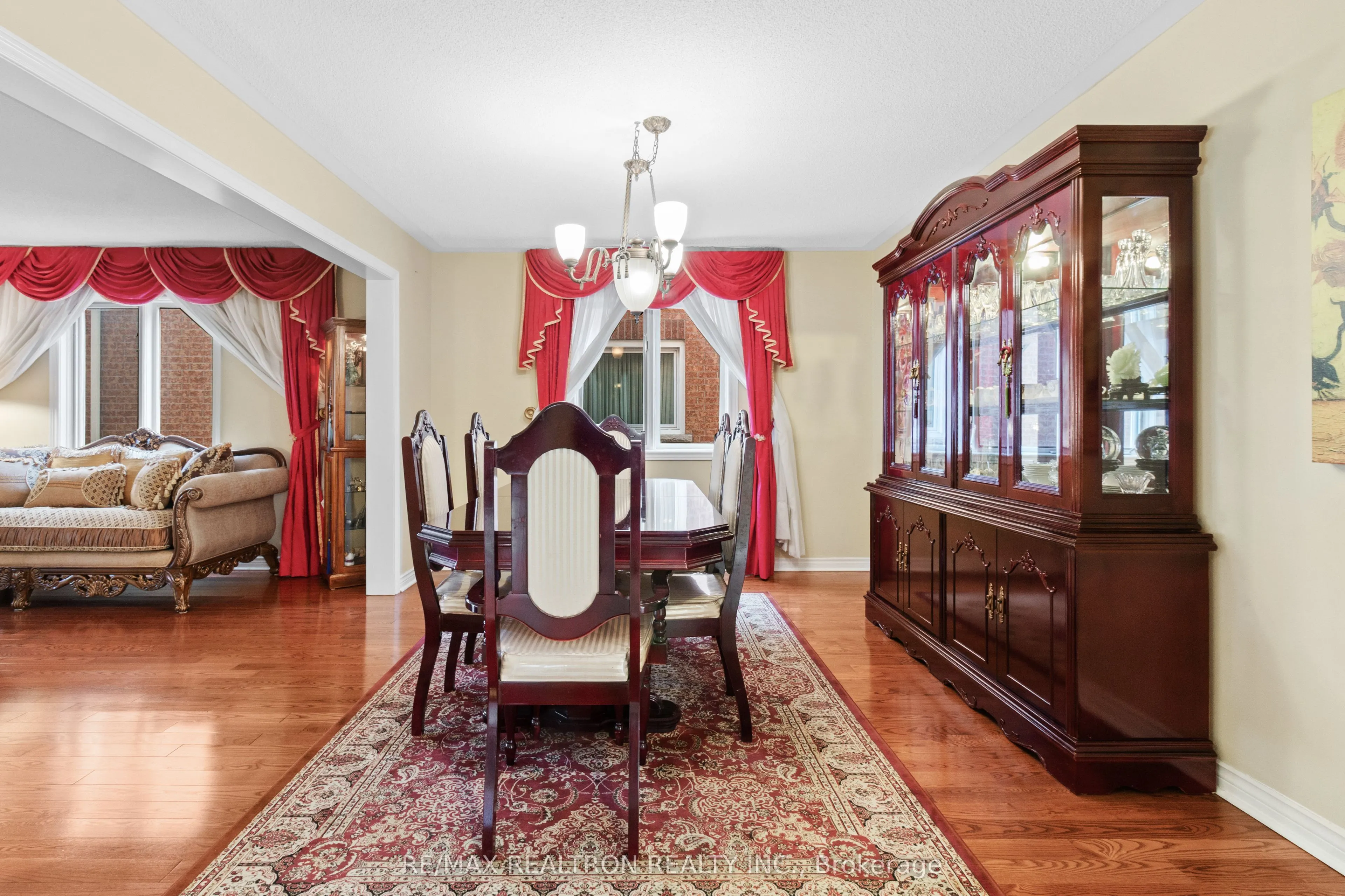 56 Sadot Court