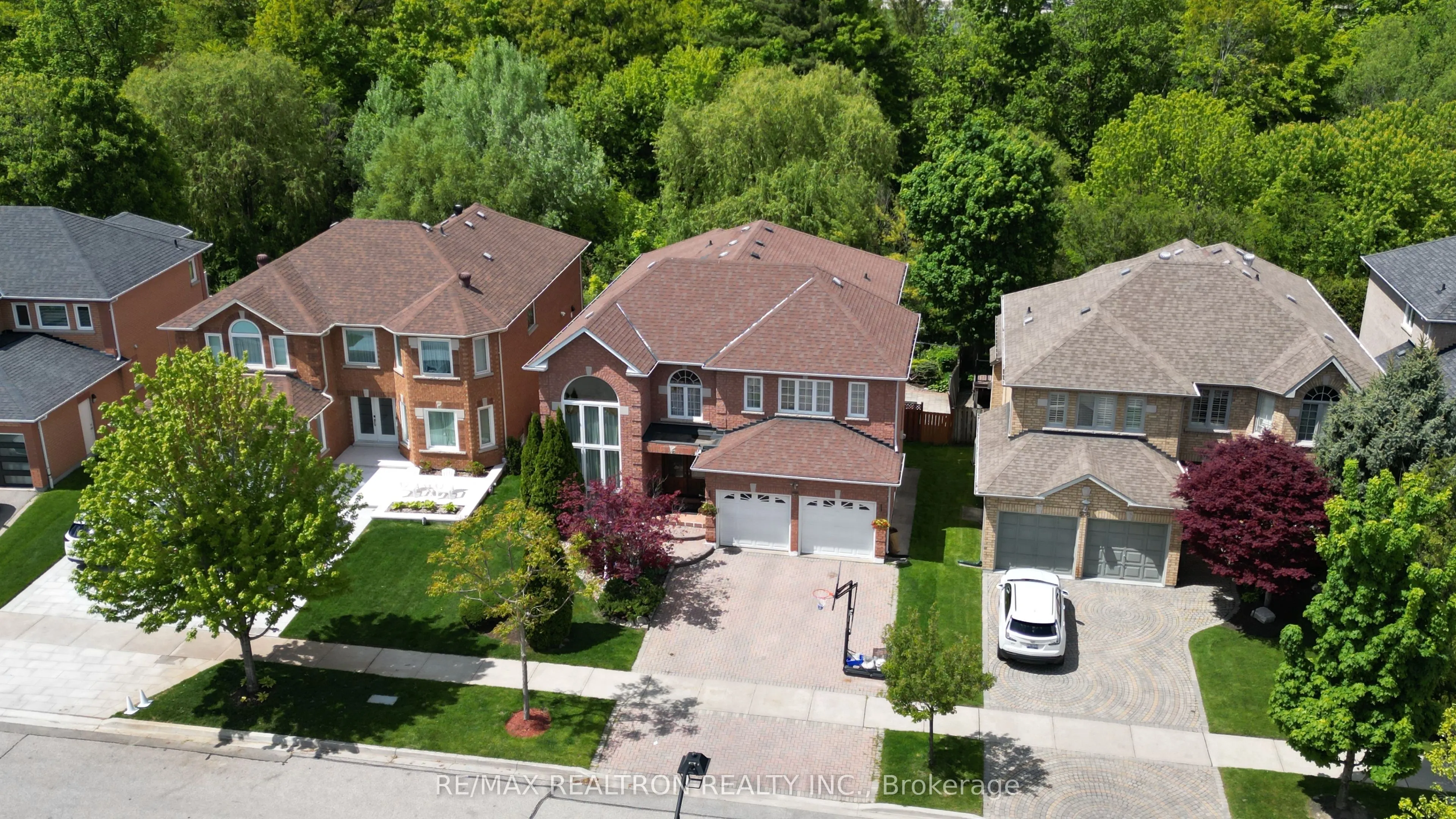 56 Sadot Court
